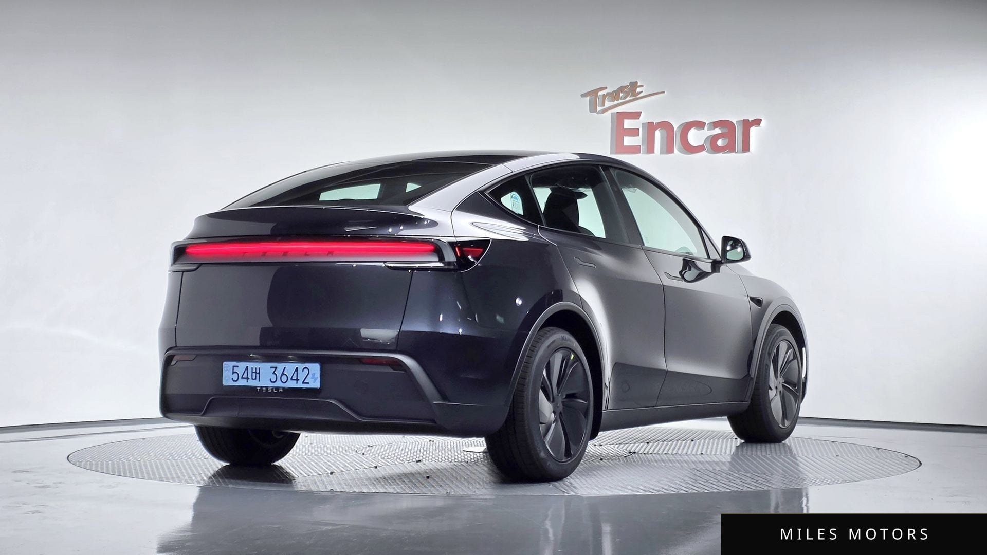 Tesla Model Y 2026