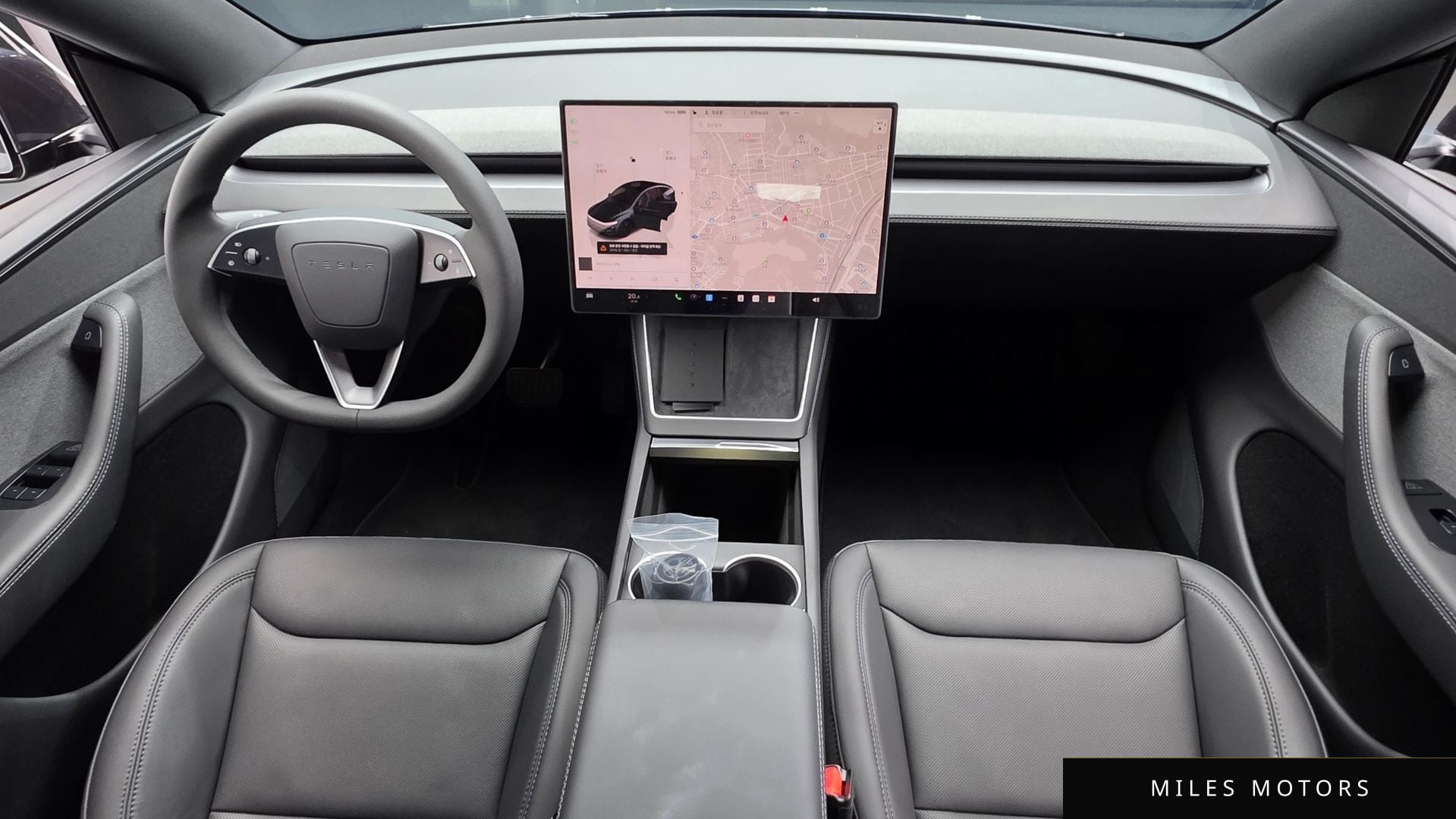 Tesla Model Y 2026 — миниатюра 9