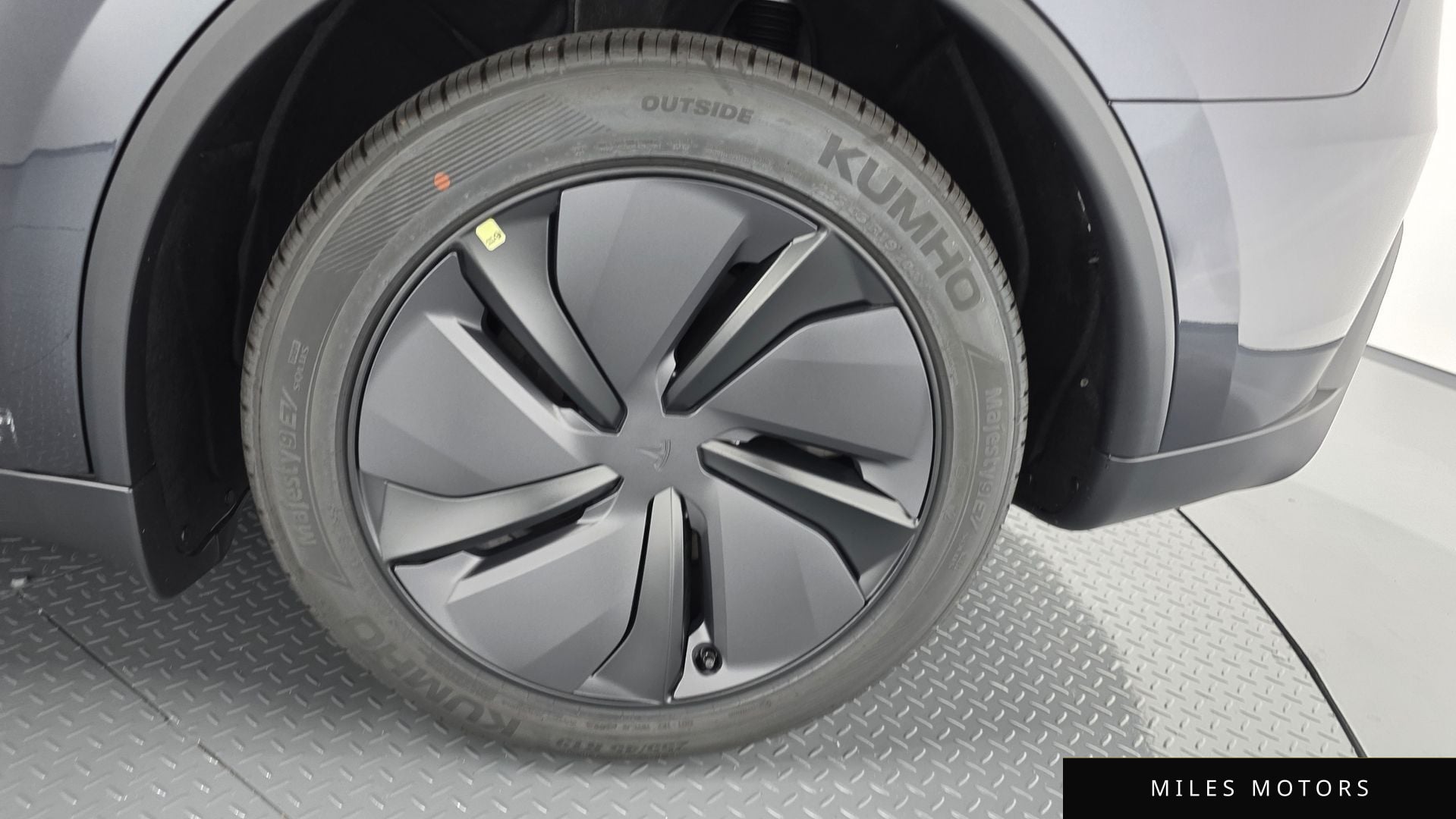Tesla Model Y 2026 — миниатюра 6