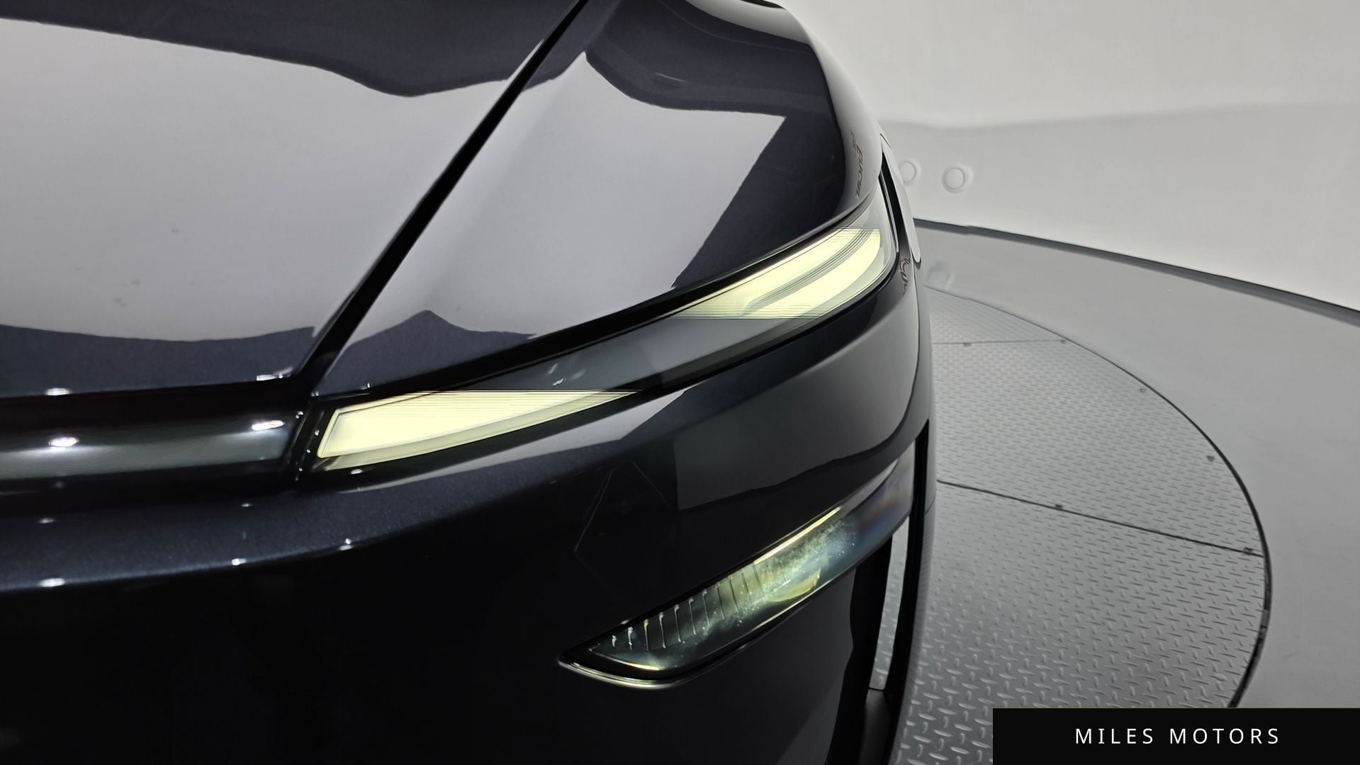 Tesla Model Y 2026 — миниатюра 7
