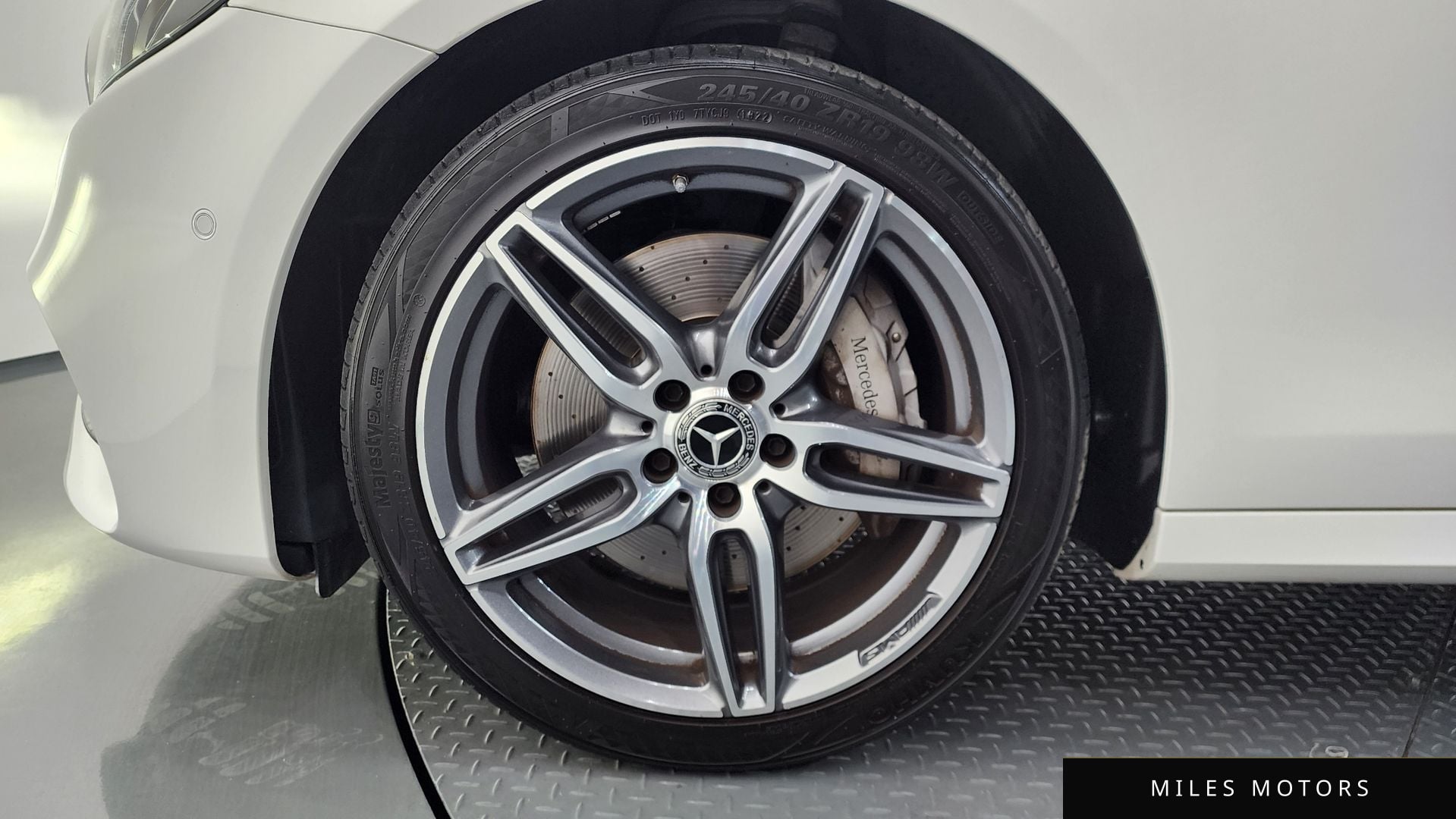 Mercedes-Benz E-Class W213 2019 — миниатюра 5