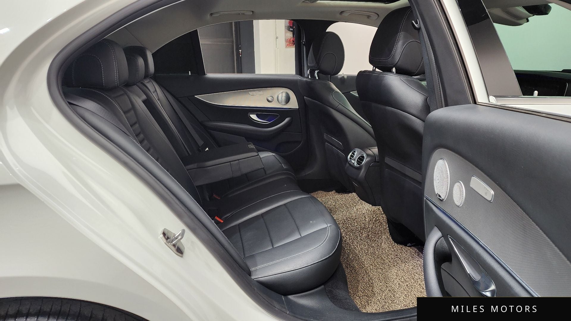 Mercedes-Benz E-Class W213 2019 — миниатюра 11