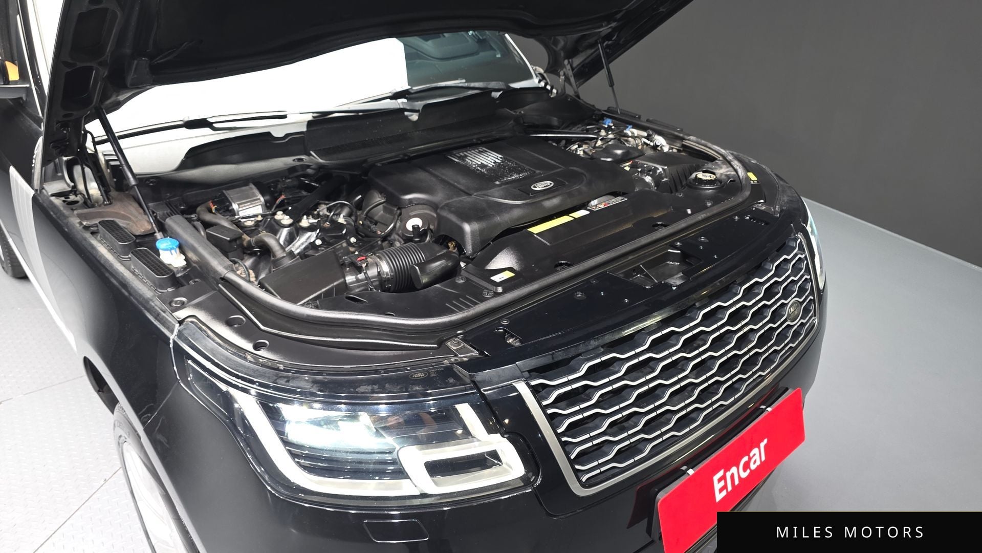 Land Rover Range Rover 2018 — миниатюра 6