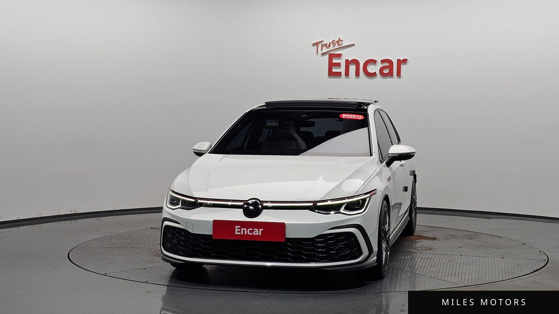 Volkswagen Golf 2023 — миниатюра 2