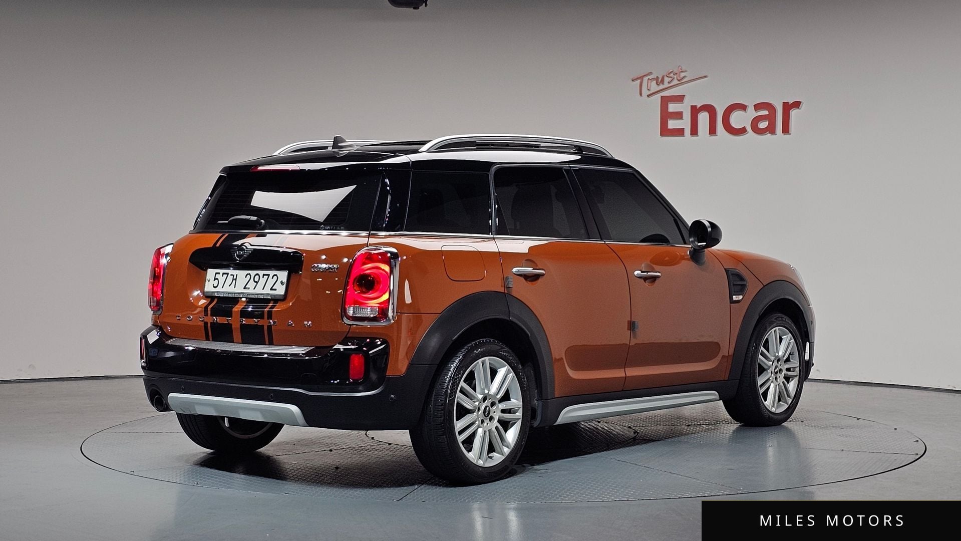 MINI Countryman 2018 — фото 1 из 12