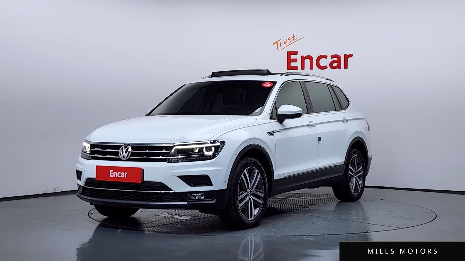 Volkswagen Tiguan 2020 — фото 1 из 12