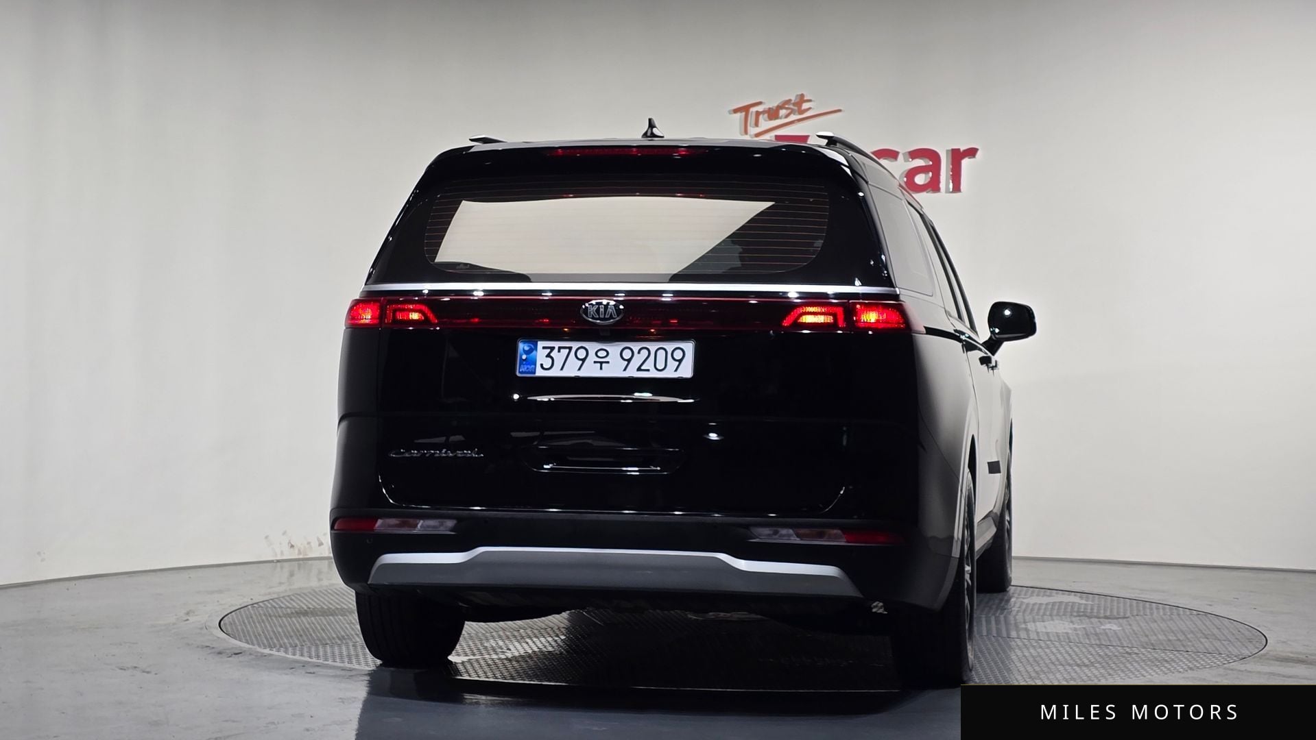 Kia Carnival 2021 — миниатюра 4