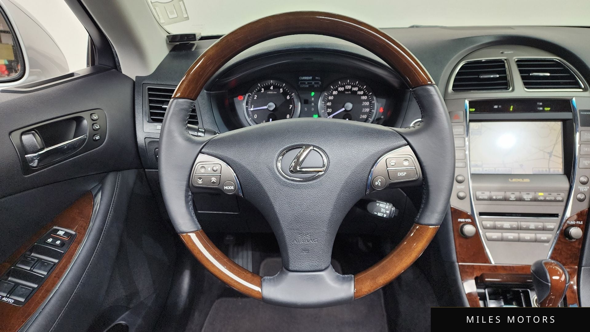 Лексус ES350 2010 — миниатюра 12