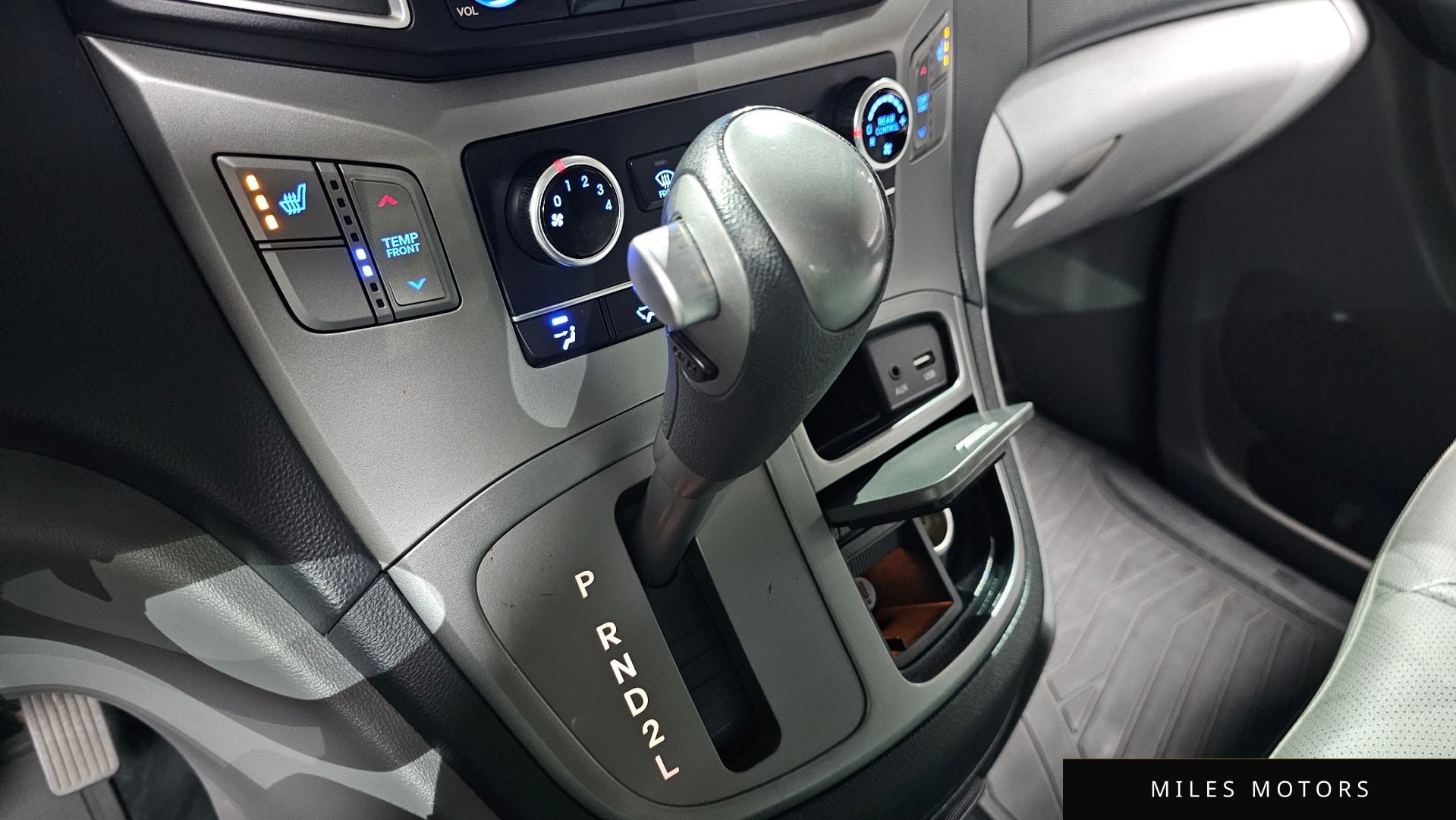 Hyundai Starex 2019 — миниатюра 12