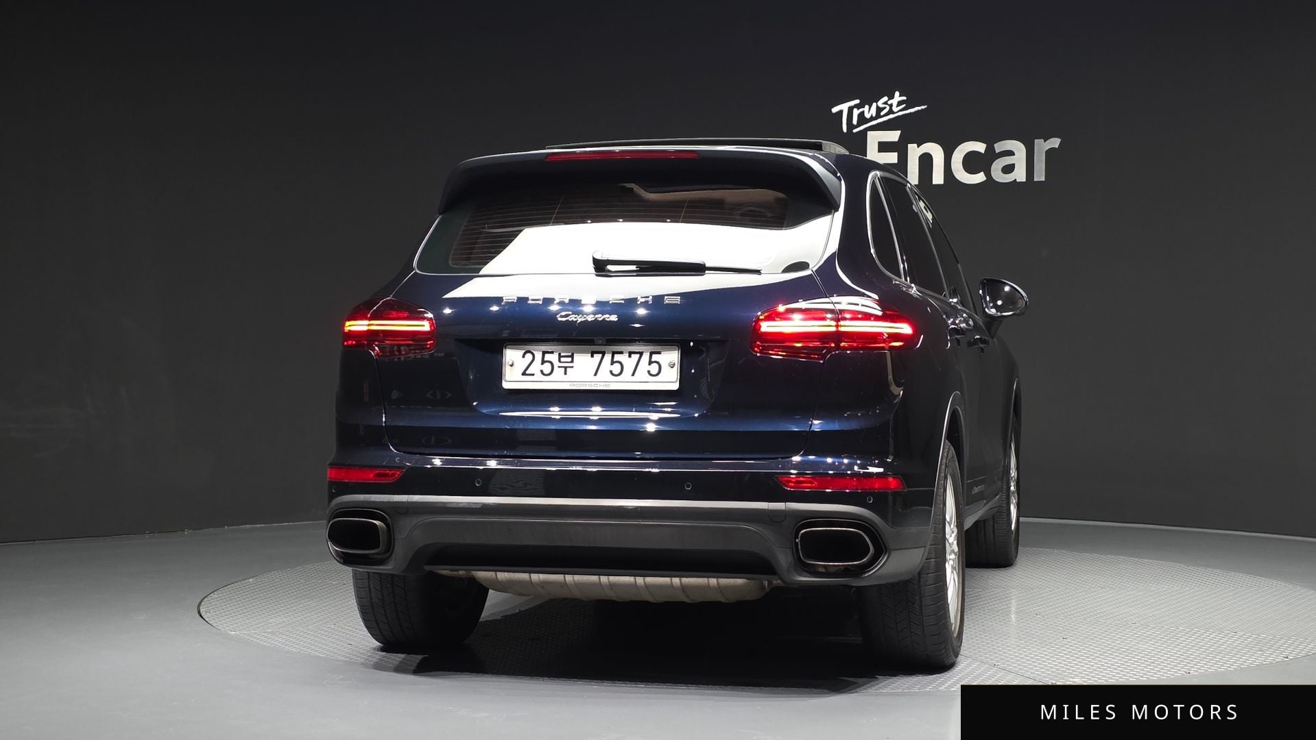 Porsche Cayenne 2016 — миниатюра 4