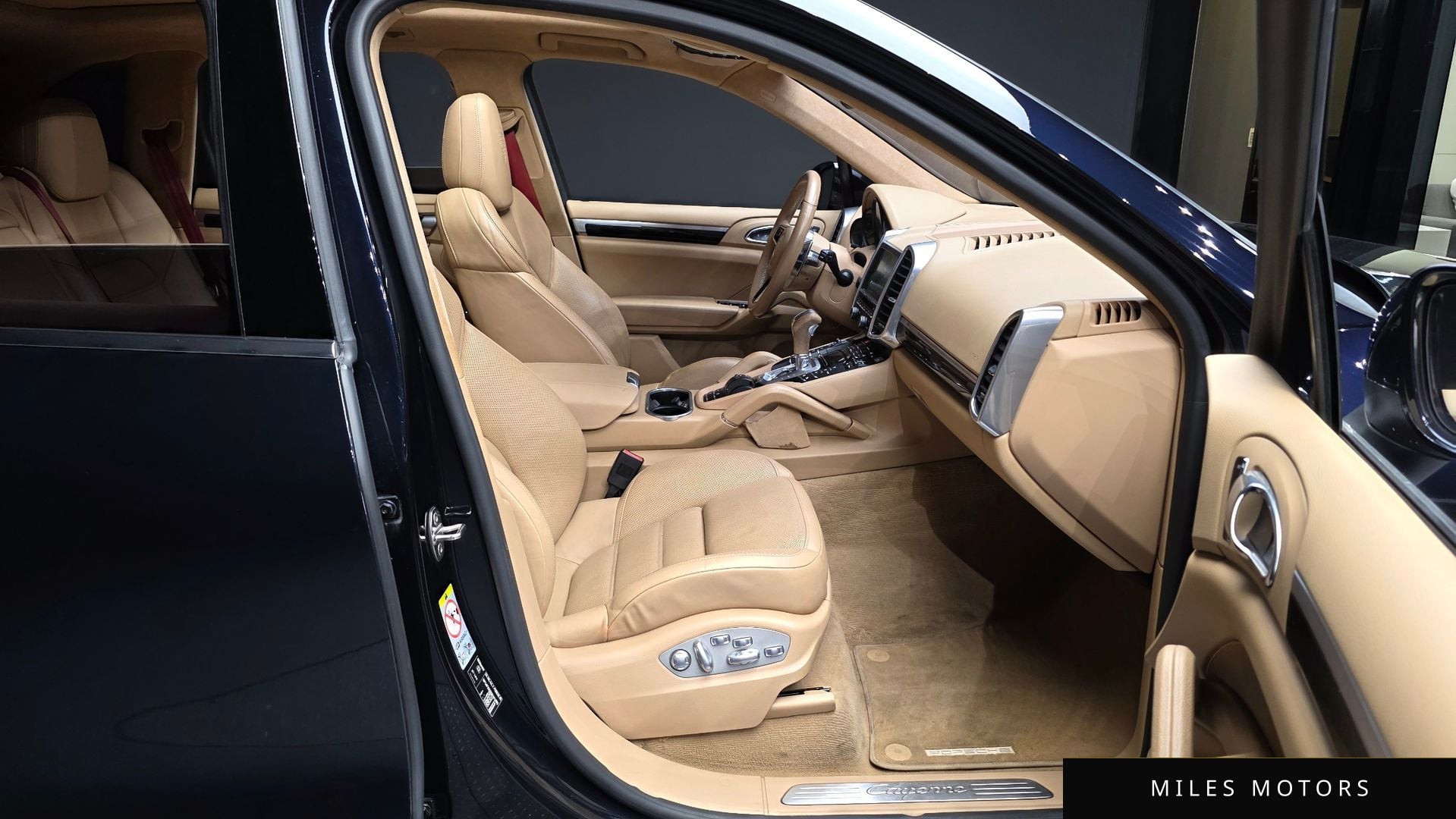 Porsche Cayenne 2016 — миниатюра 11