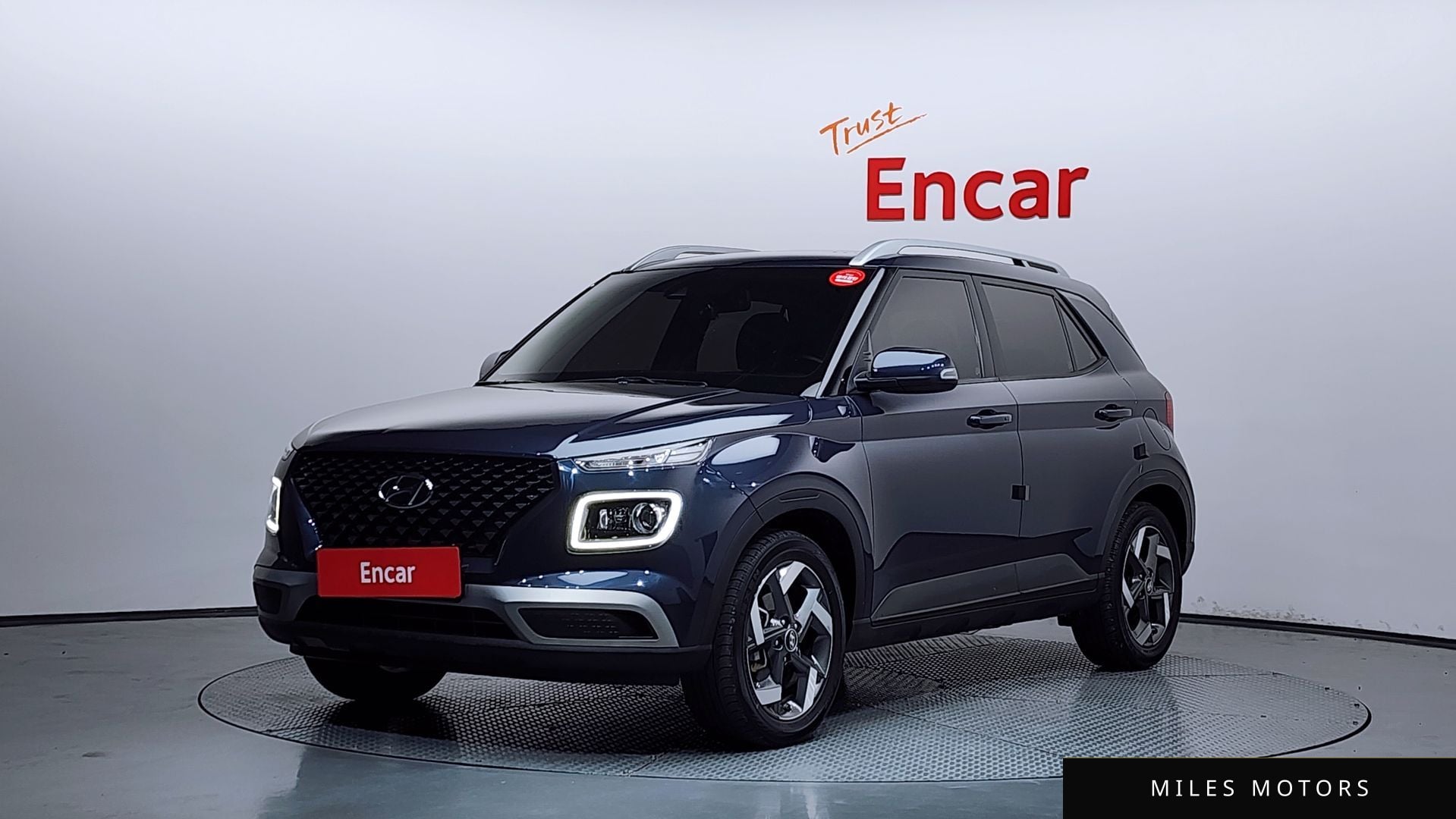 Hyundai Venue 2021 — фото 1 из 12