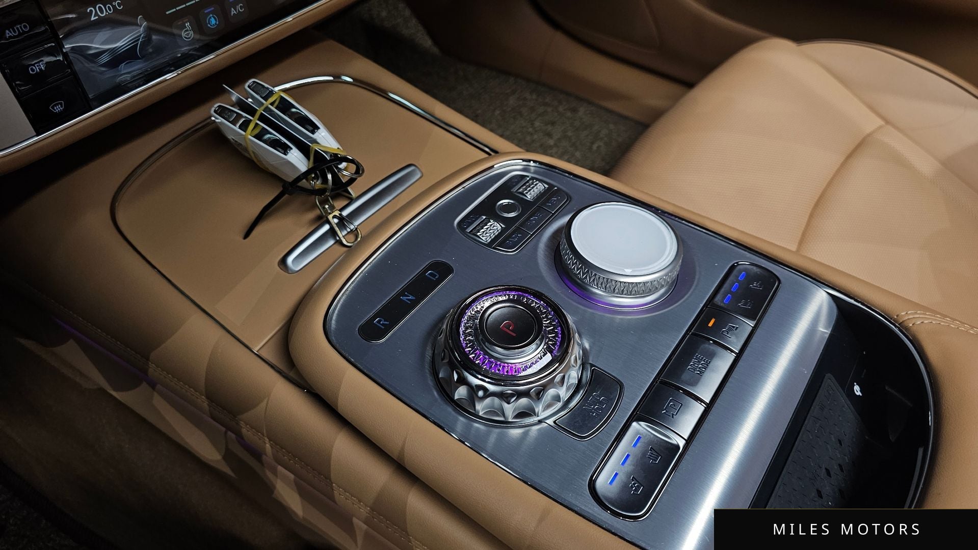 Genesis G90 (RS4) 2022 — миниатюра 12
