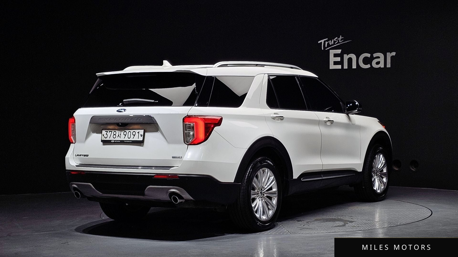 Ford Explorer 2020 — миниатюра 2