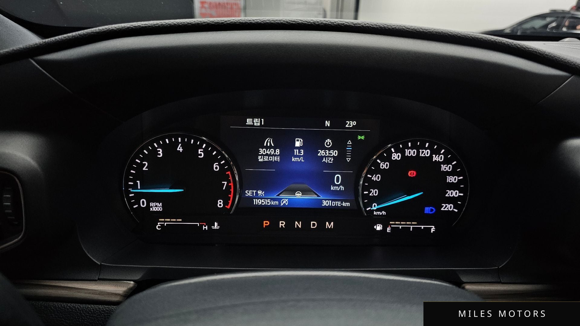 Ford Explorer 2020 — миниатюра 11