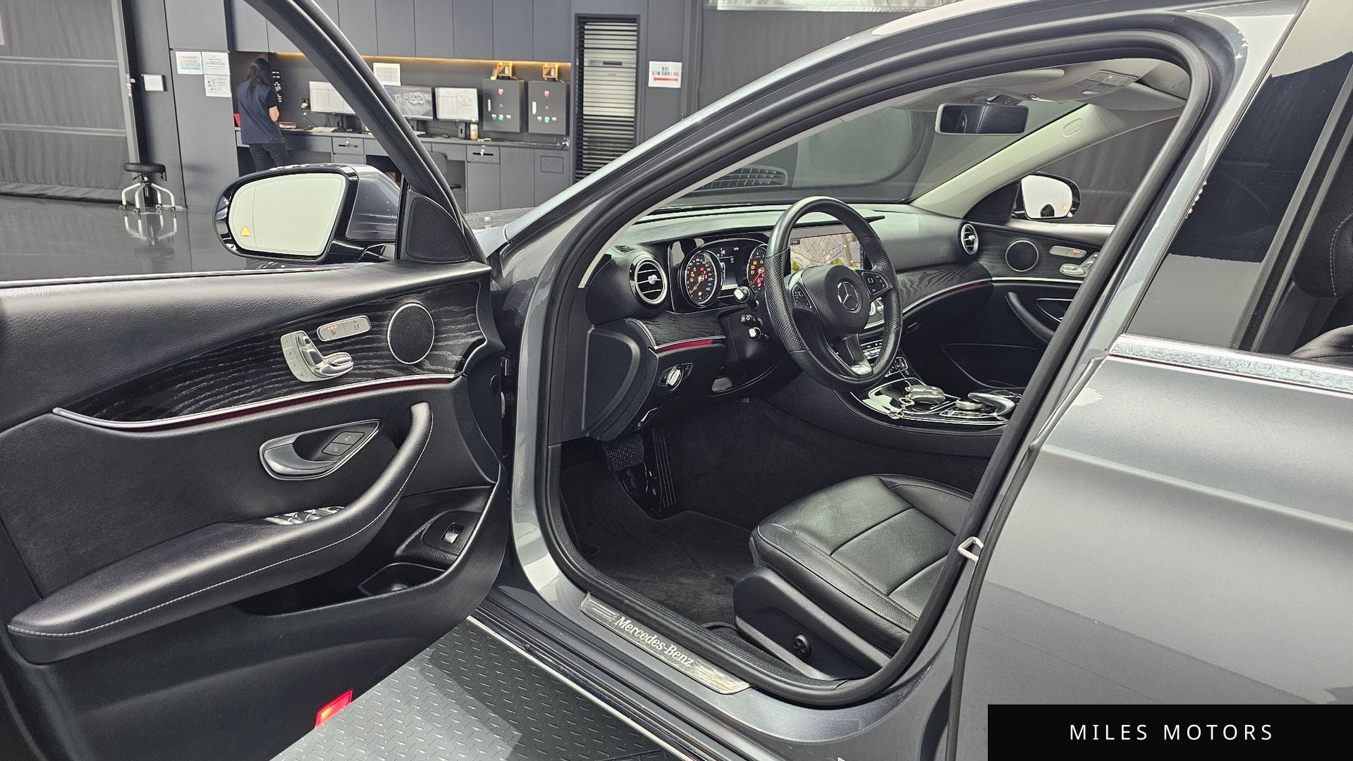 Mercedes-Benz E-Class W213 2018 — миниатюра 12