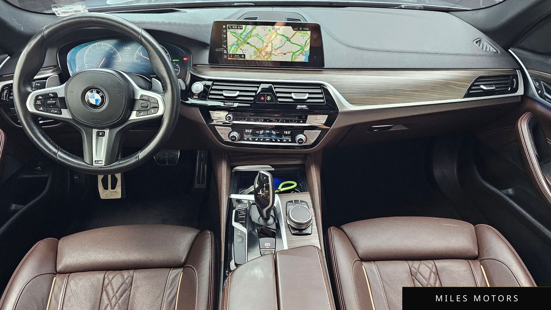 BMW 5 Series (G30) 2019 — миниатюра 9
