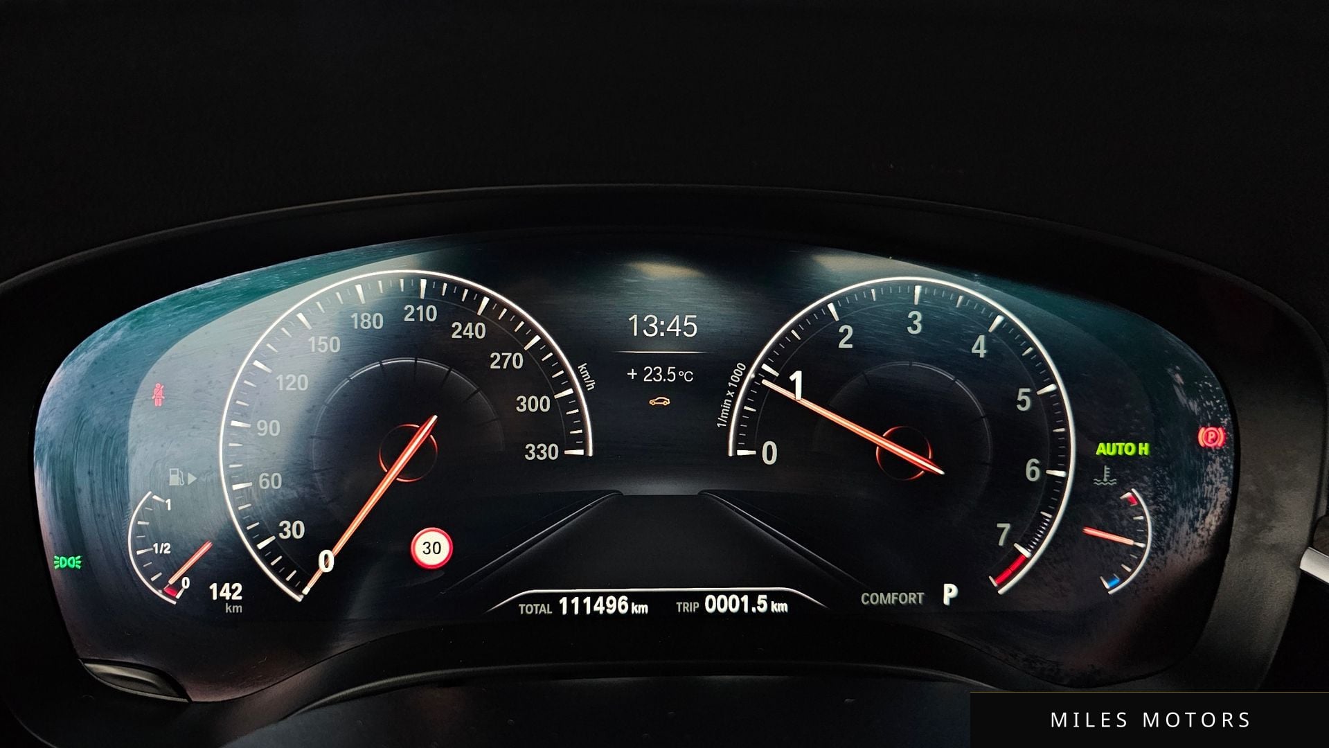 BMW 5 Series (G30) 2019 — миниатюра 10