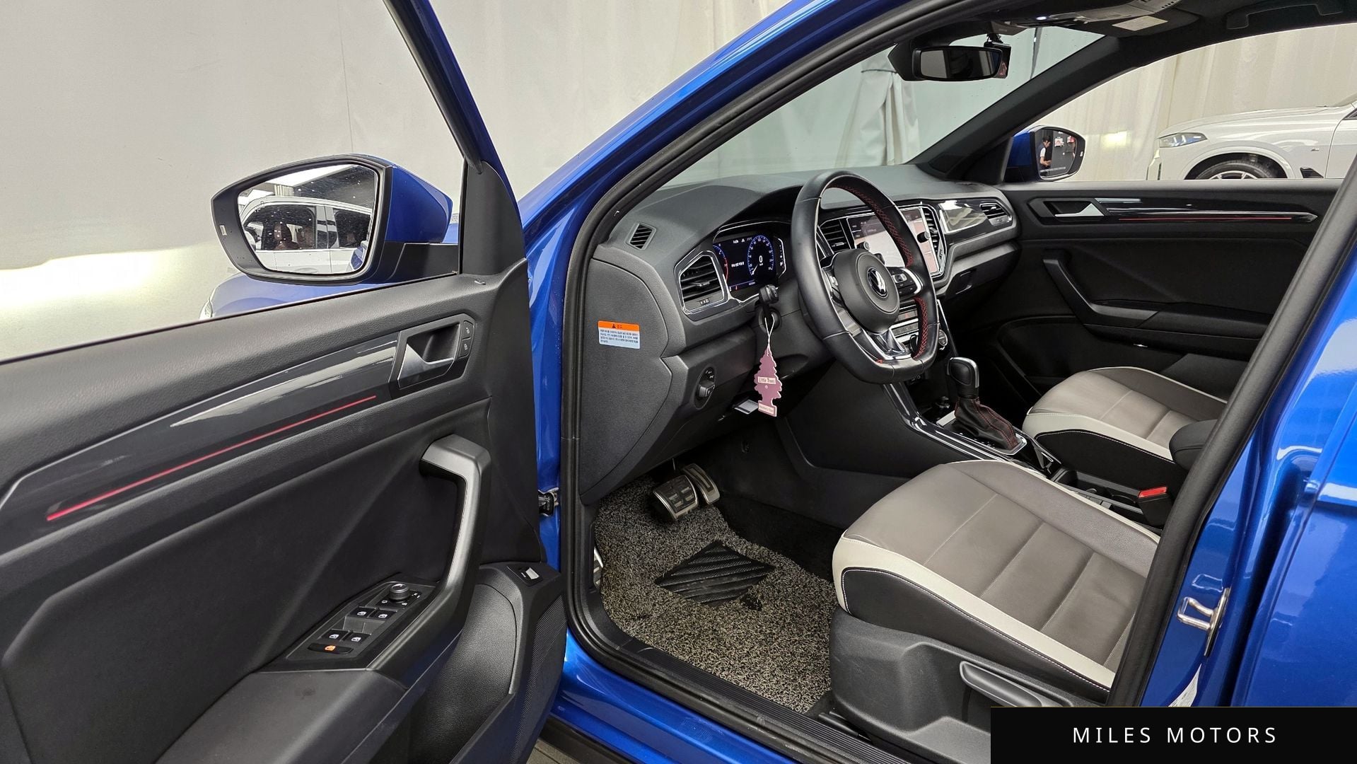 Volkswagen T-Roc 2021 — миниатюра 10