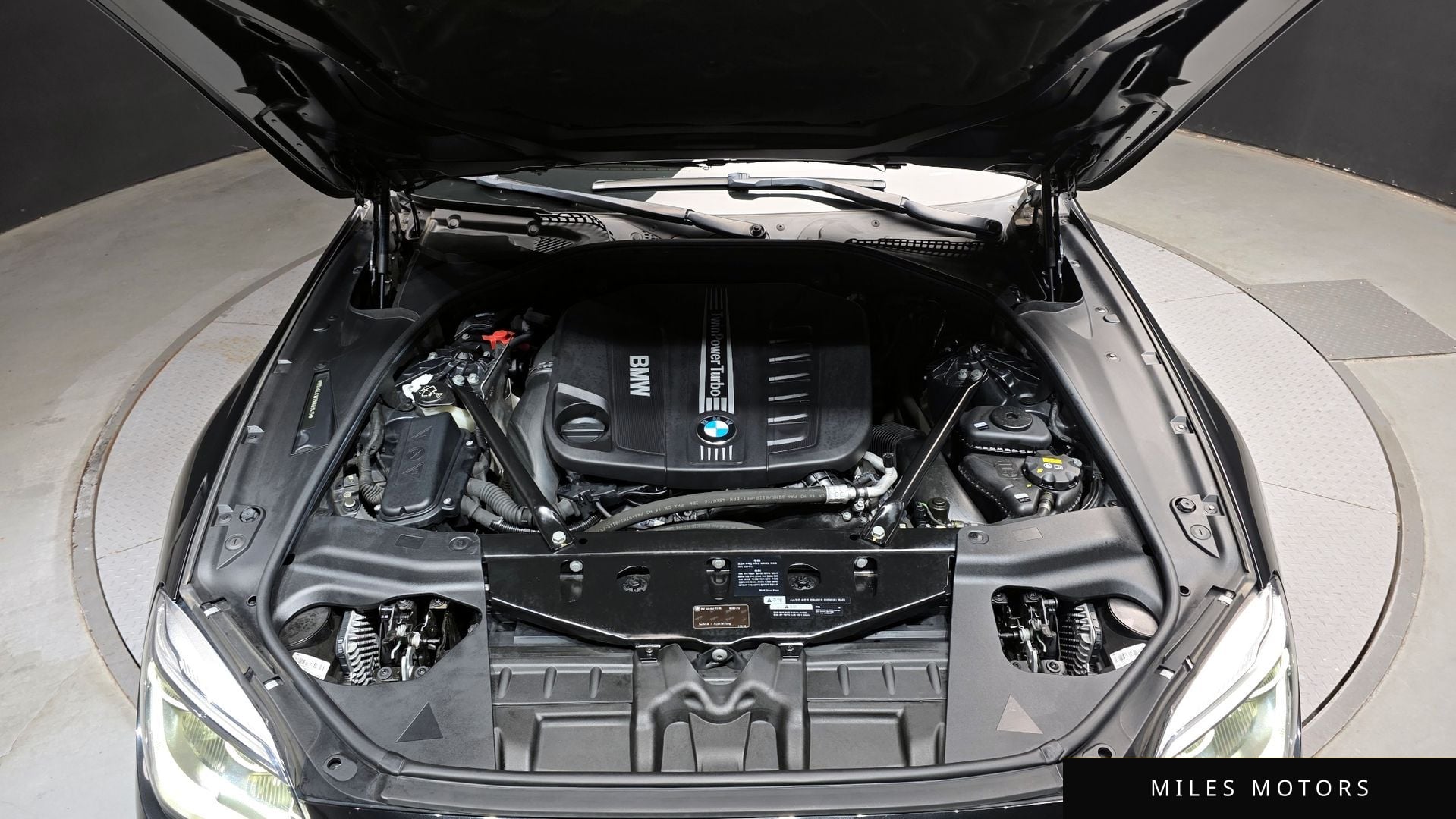 BMW 6 Series (F12) 2018 — миниатюра 6