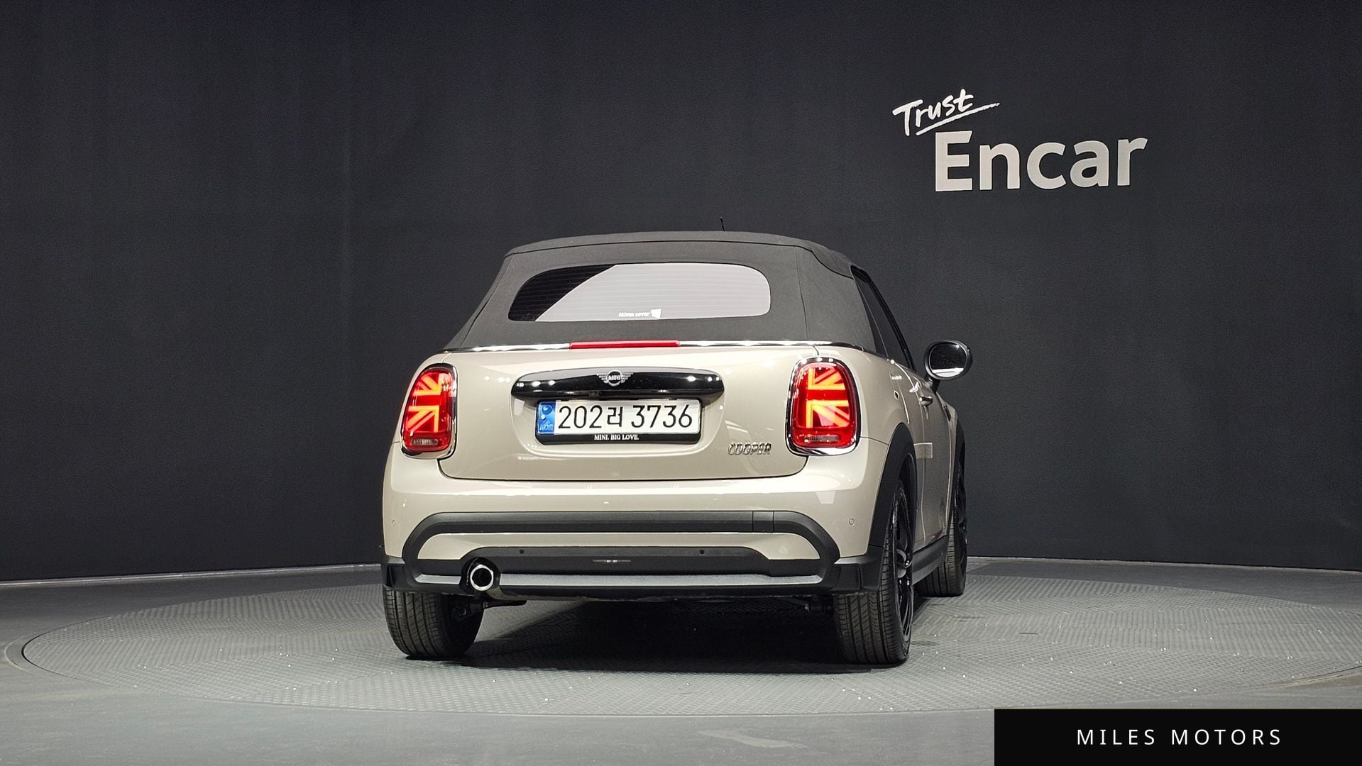 MINI Cooper Convertible 2024 — миниатюра 4