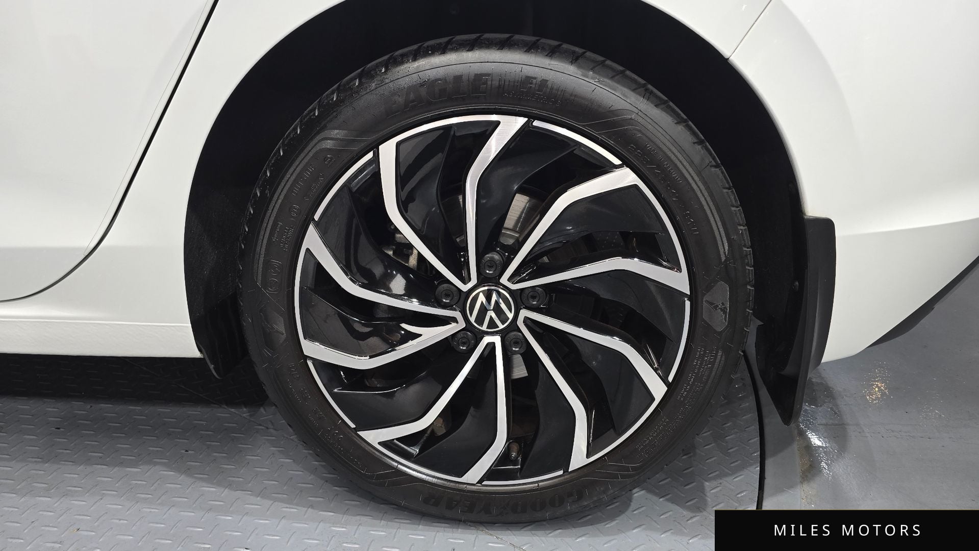 Volkswagen Golf 2024 — миниатюра 7