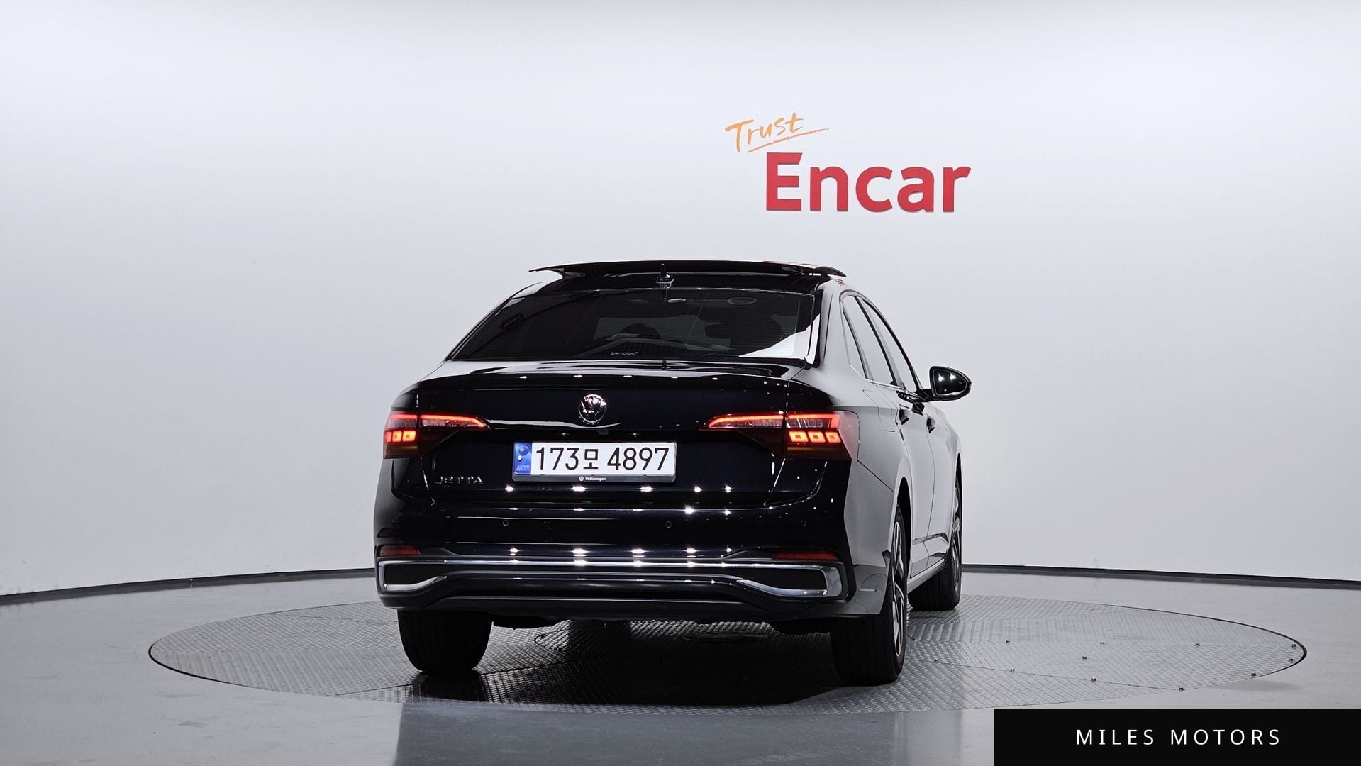 Volkswagen Jetta 2024 — миниатюра 4