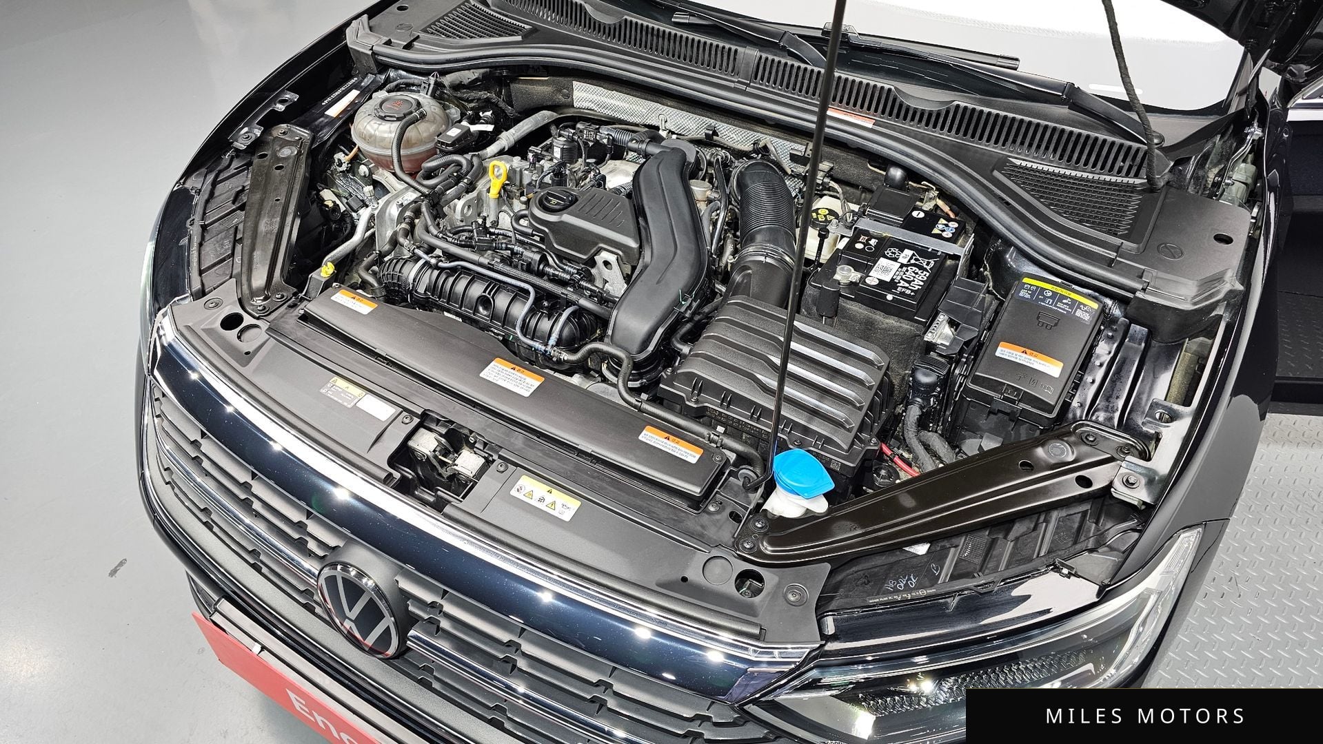 Volkswagen Jetta 2024 — миниатюра 6