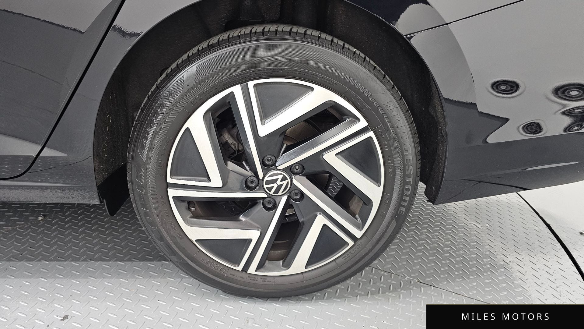 Volkswagen Jetta 2024 — миниатюра 7