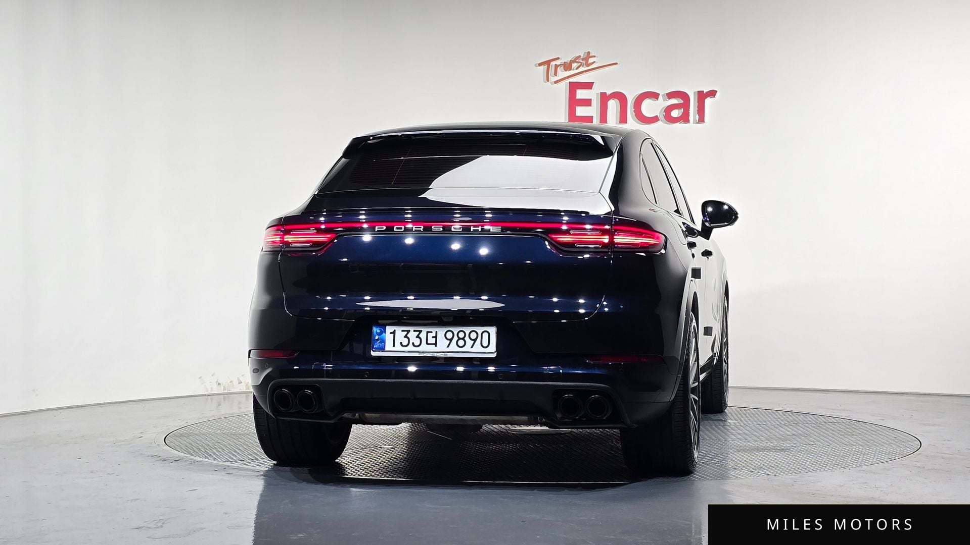 Porsche Cayenne 2023 — миниатюра 4