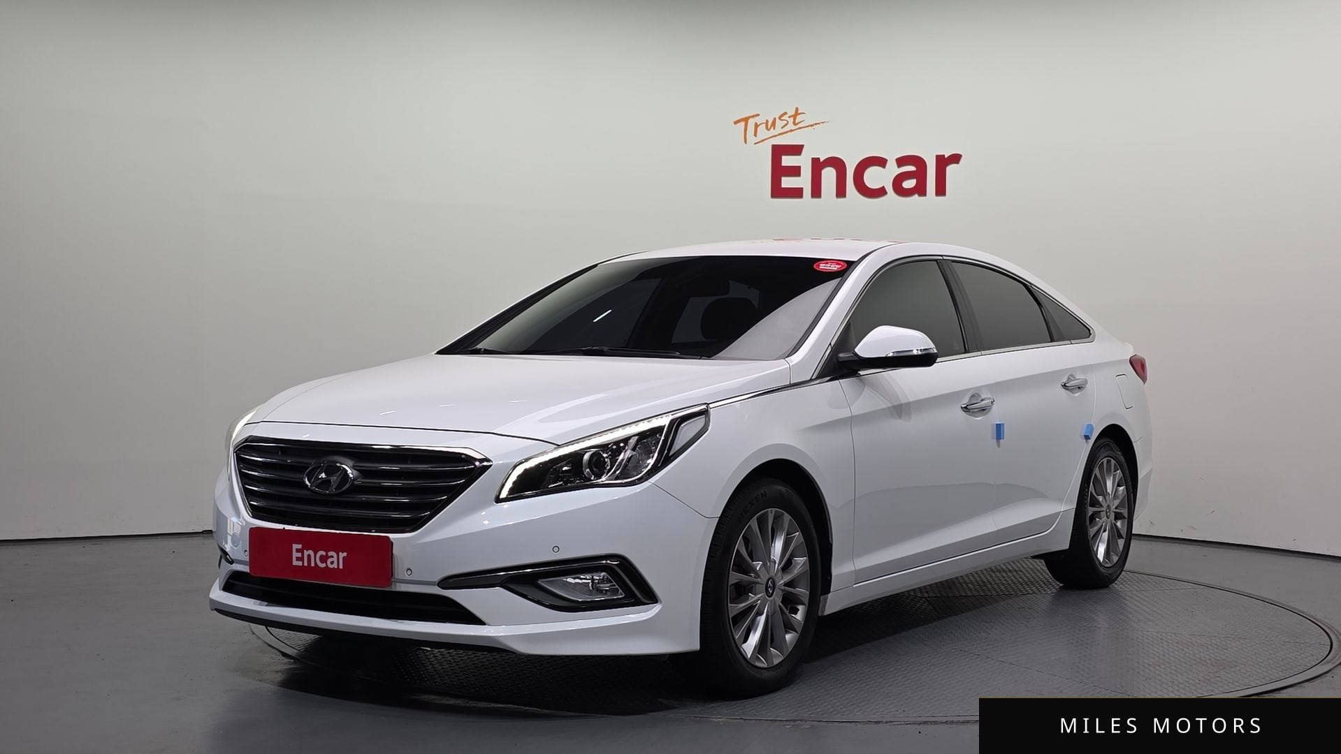 Hyundai Sonata 2017 — фото 1 из 12