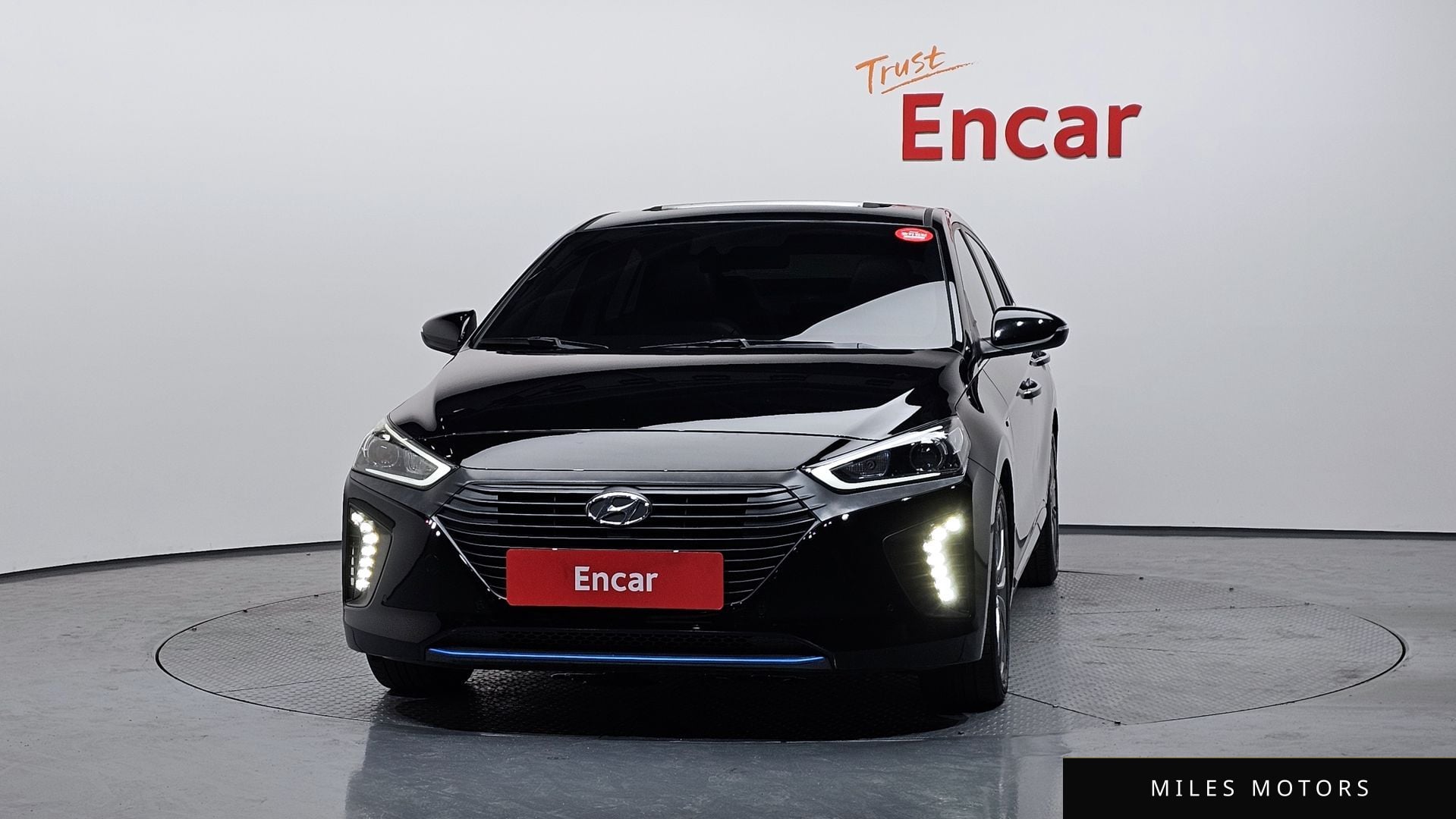Hyundai Ioniq 2016 — миниатюра 3