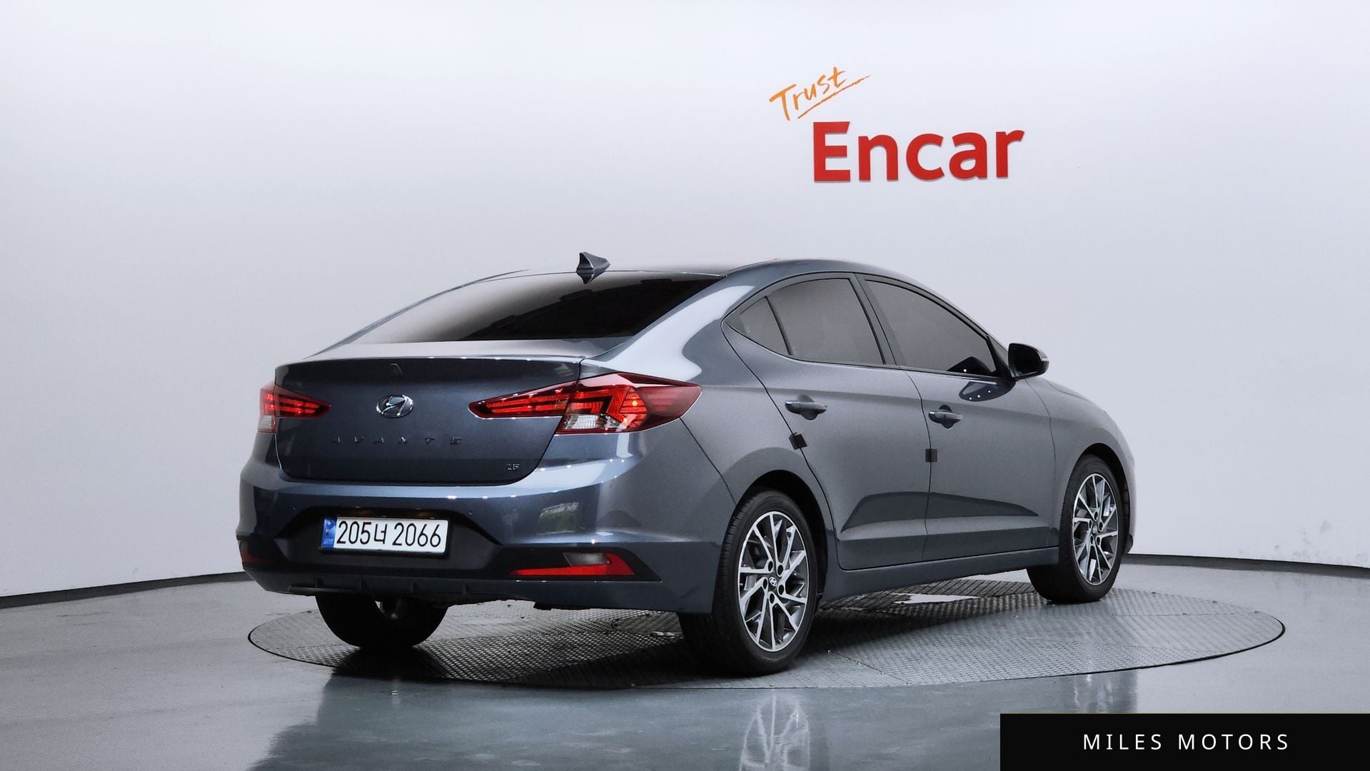 Hyundai AVANTE 2019 — миниатюра 2