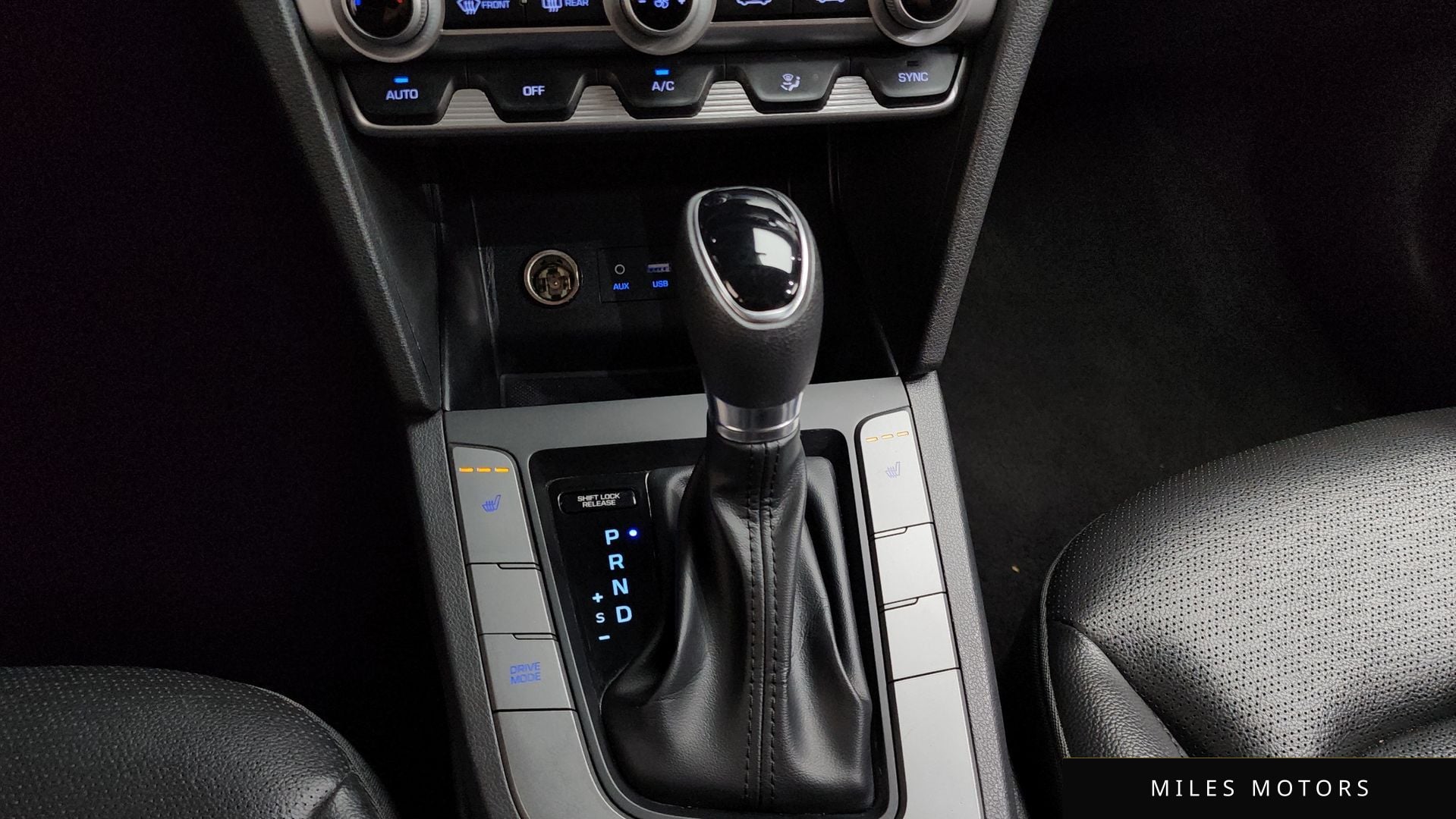Hyundai AVANTE 2019 — миниатюра 12