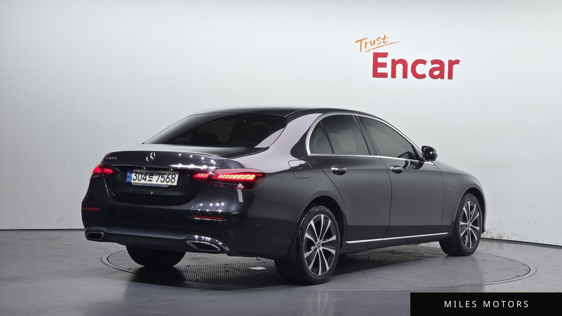 Mercedes-Benz E-Class W213 2021 — миниатюра 2