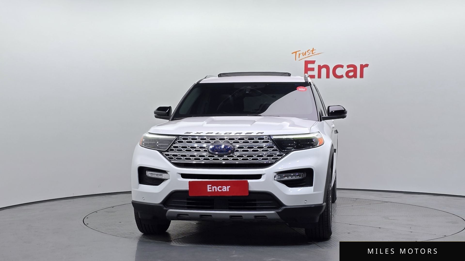 Ford Explorer 2020 — миниатюра 3