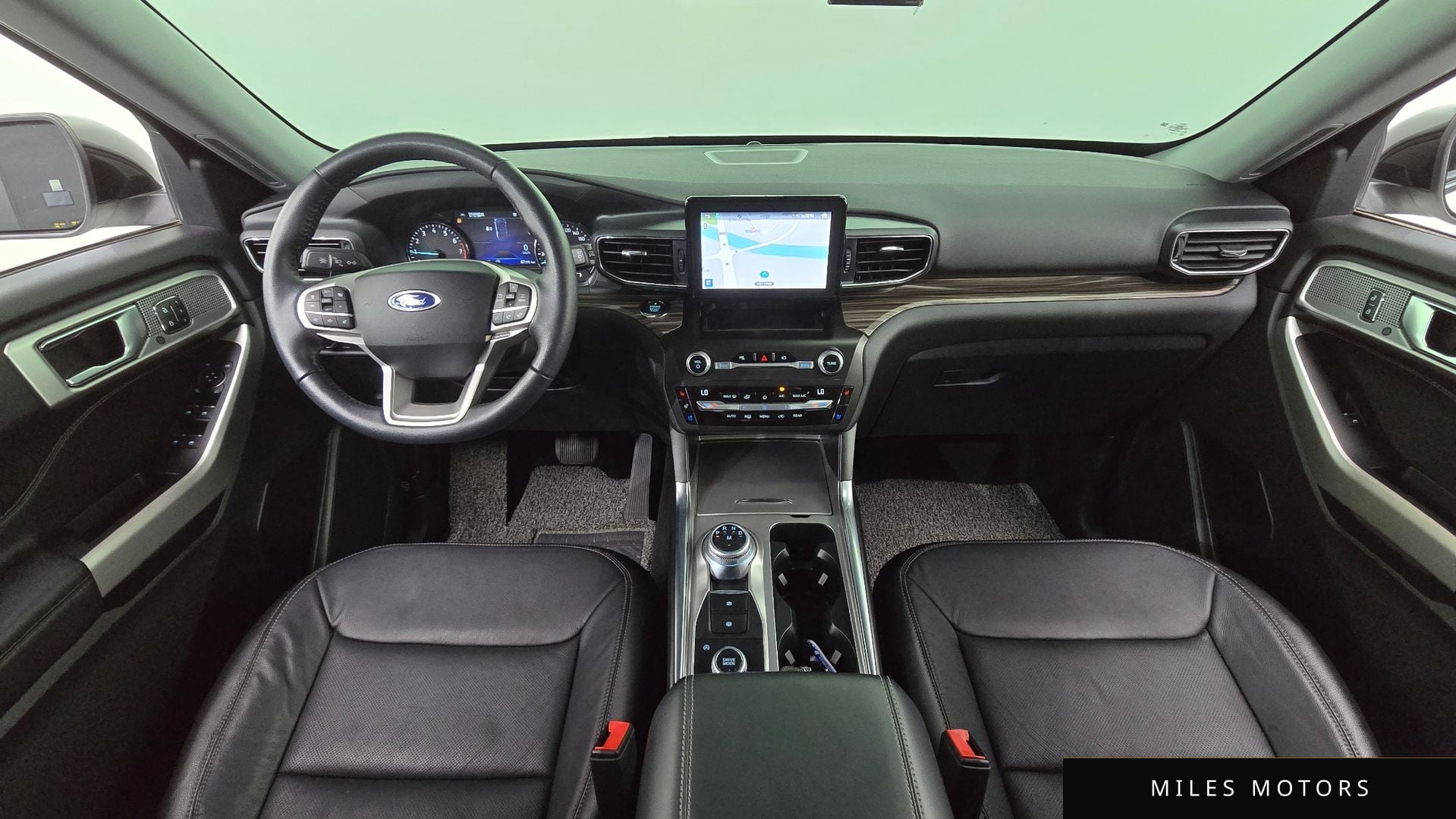 Ford Explorer 2020 — миниатюра 10