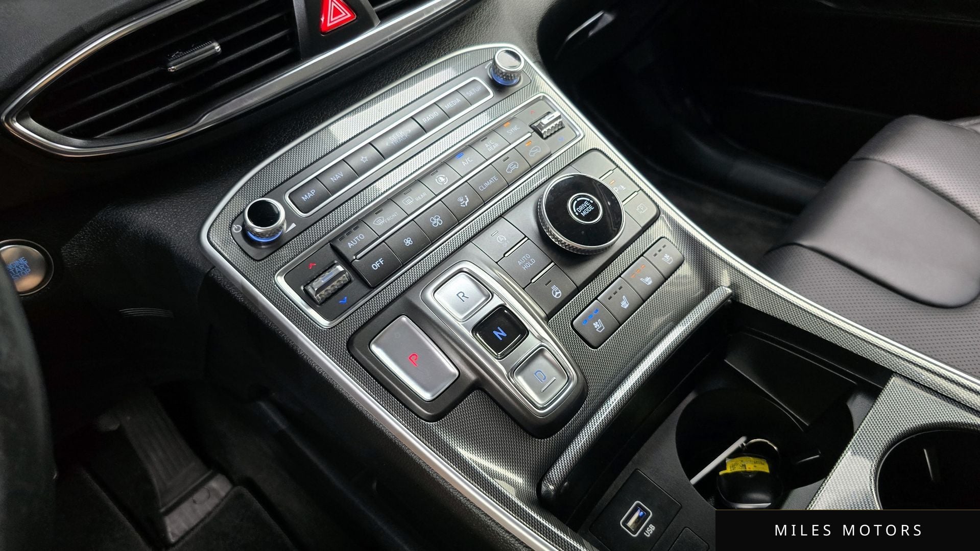 Hyundai Santafe 2021 — миниатюра 12
