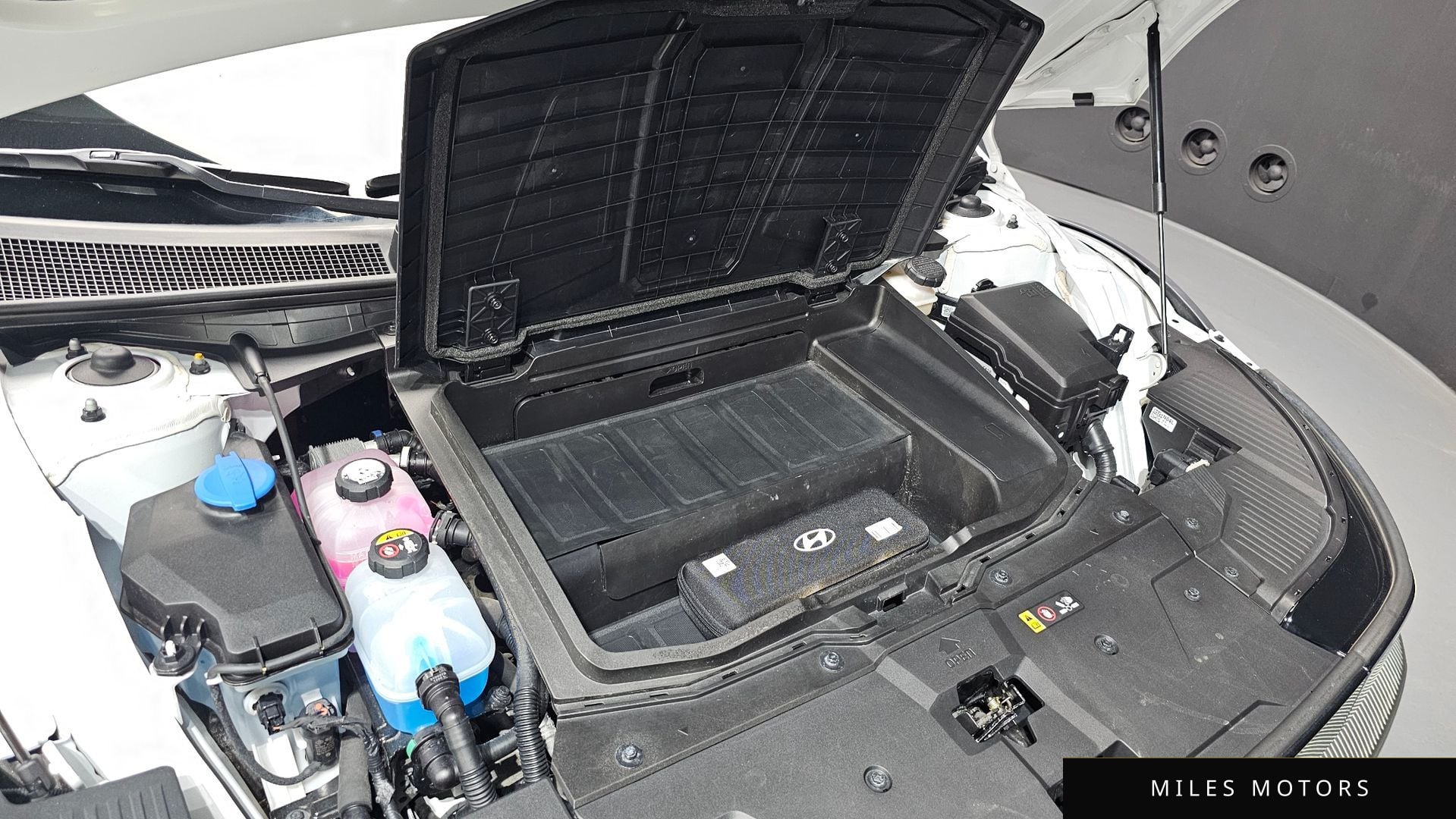 Hyundai Ioniq5 2022 — миниатюра 6