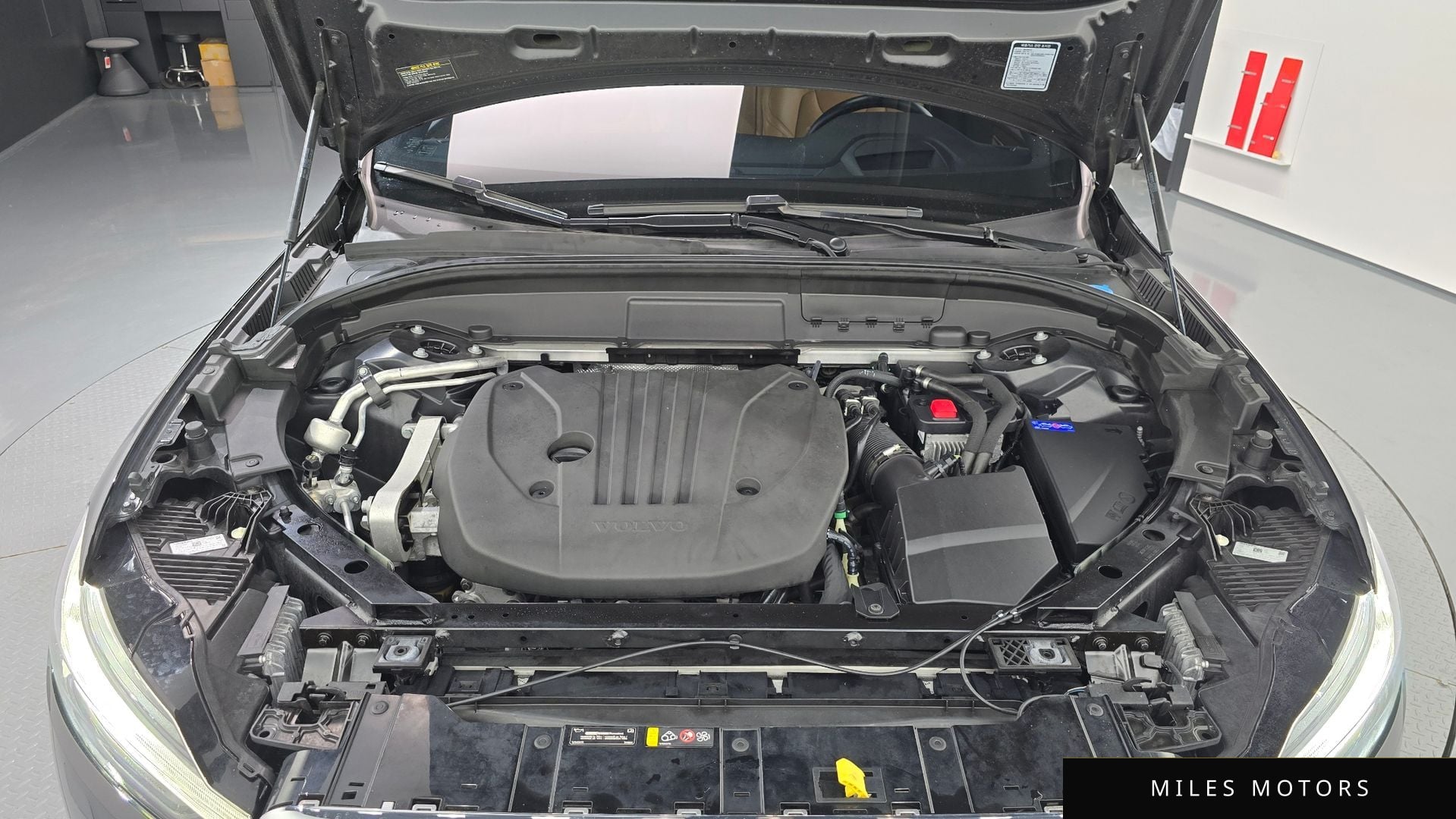 Volvo XC60 2021 — миниатюра 6