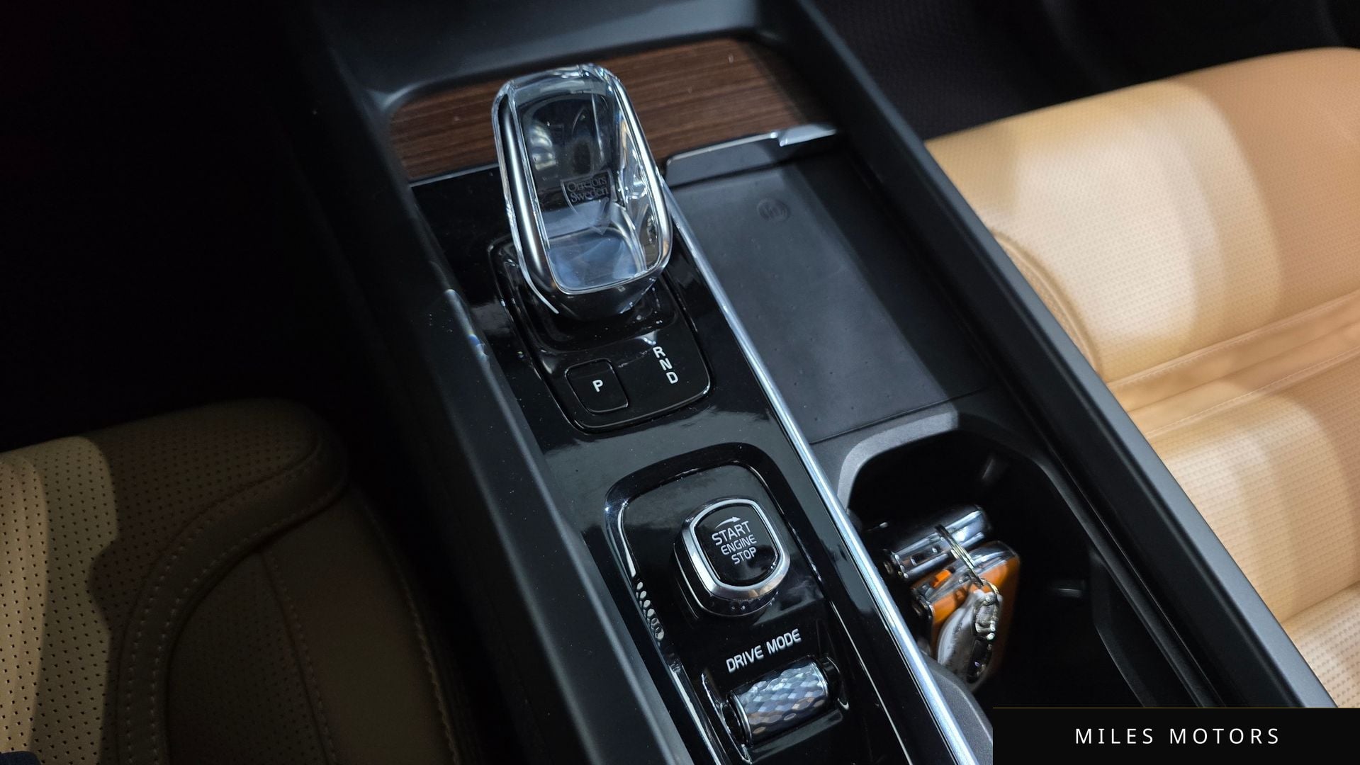 Volvo XC60 2021 — миниатюра 12