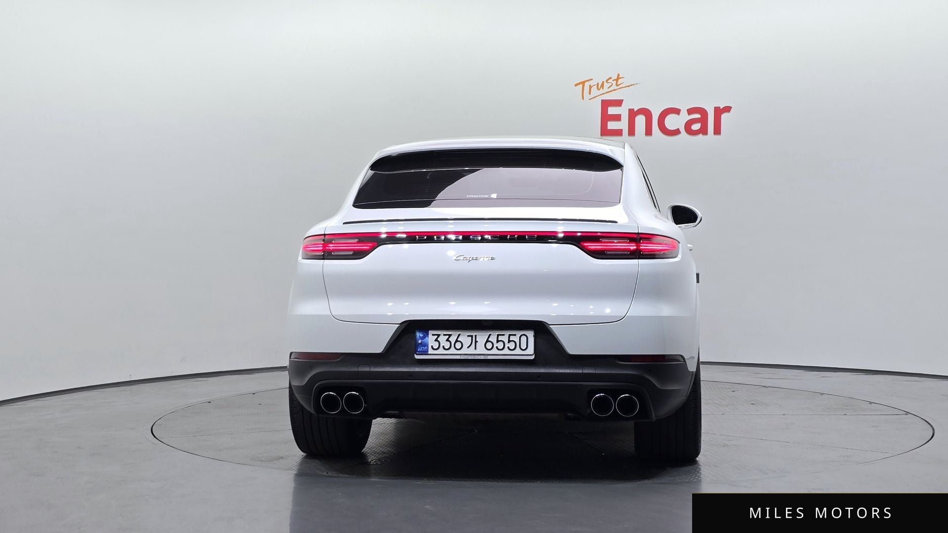 Porsche Cayenne 2023 — миниатюра 4