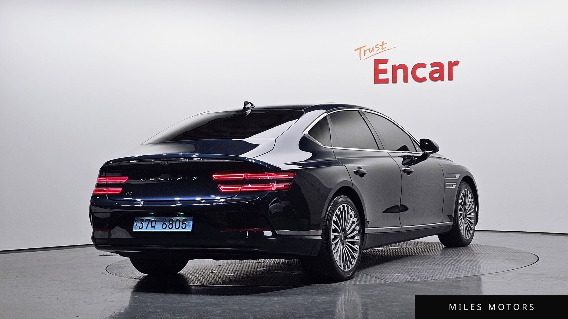 Genesis G80 2022 — миниатюра 2