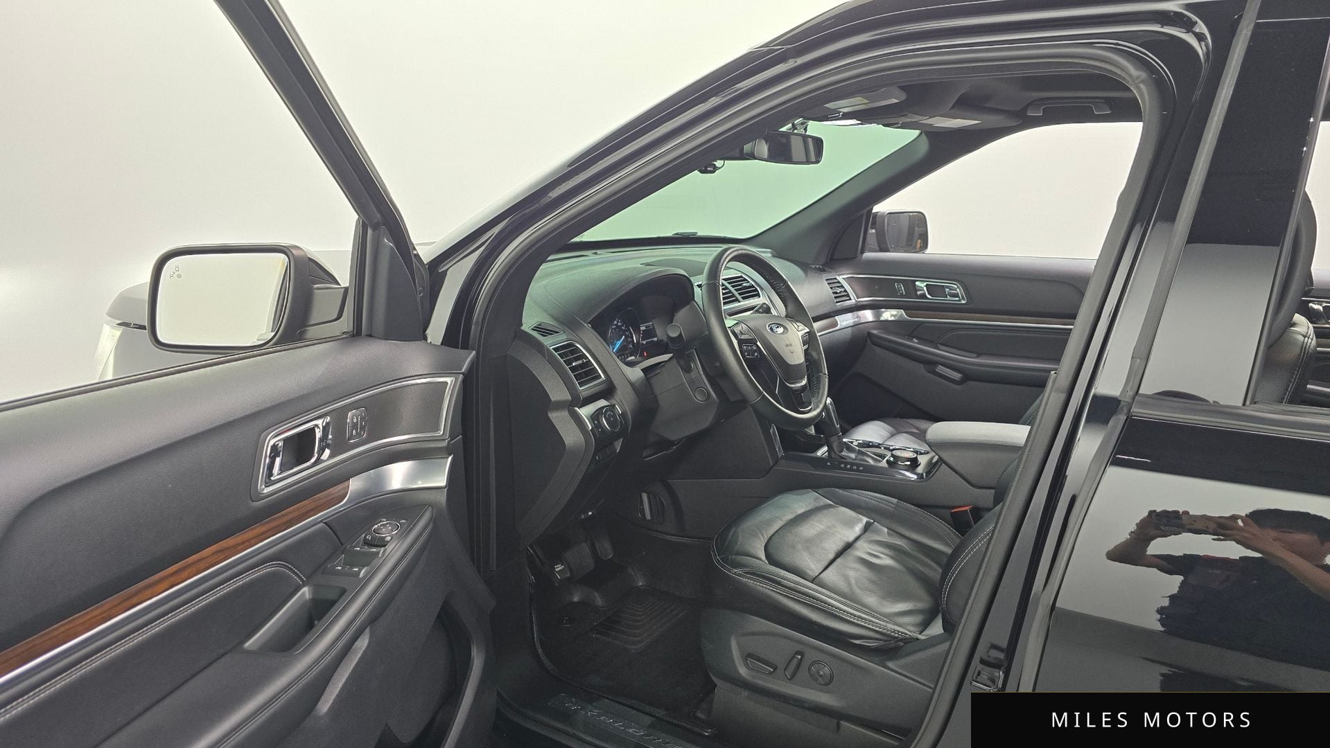 Ford Explorer 2019 — миниатюра 10