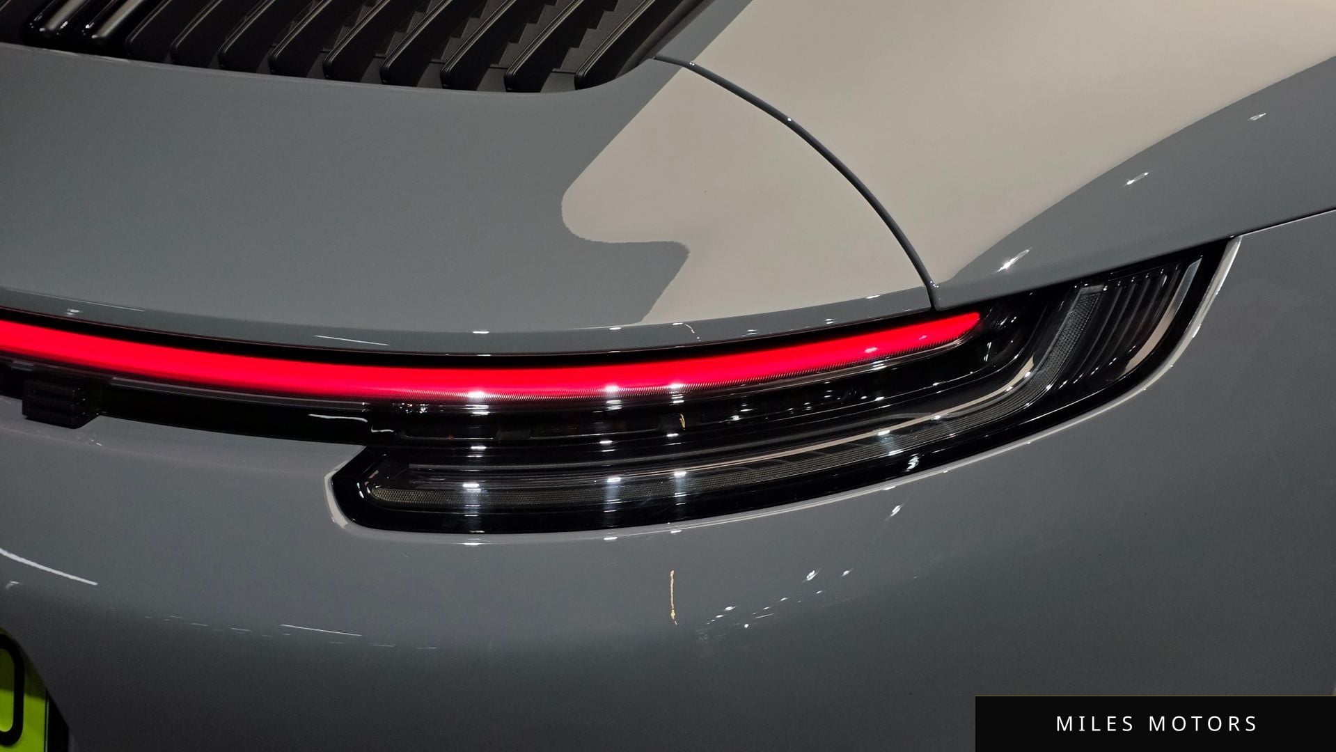 Porsche 911 (992) 2024 — миниатюра 9