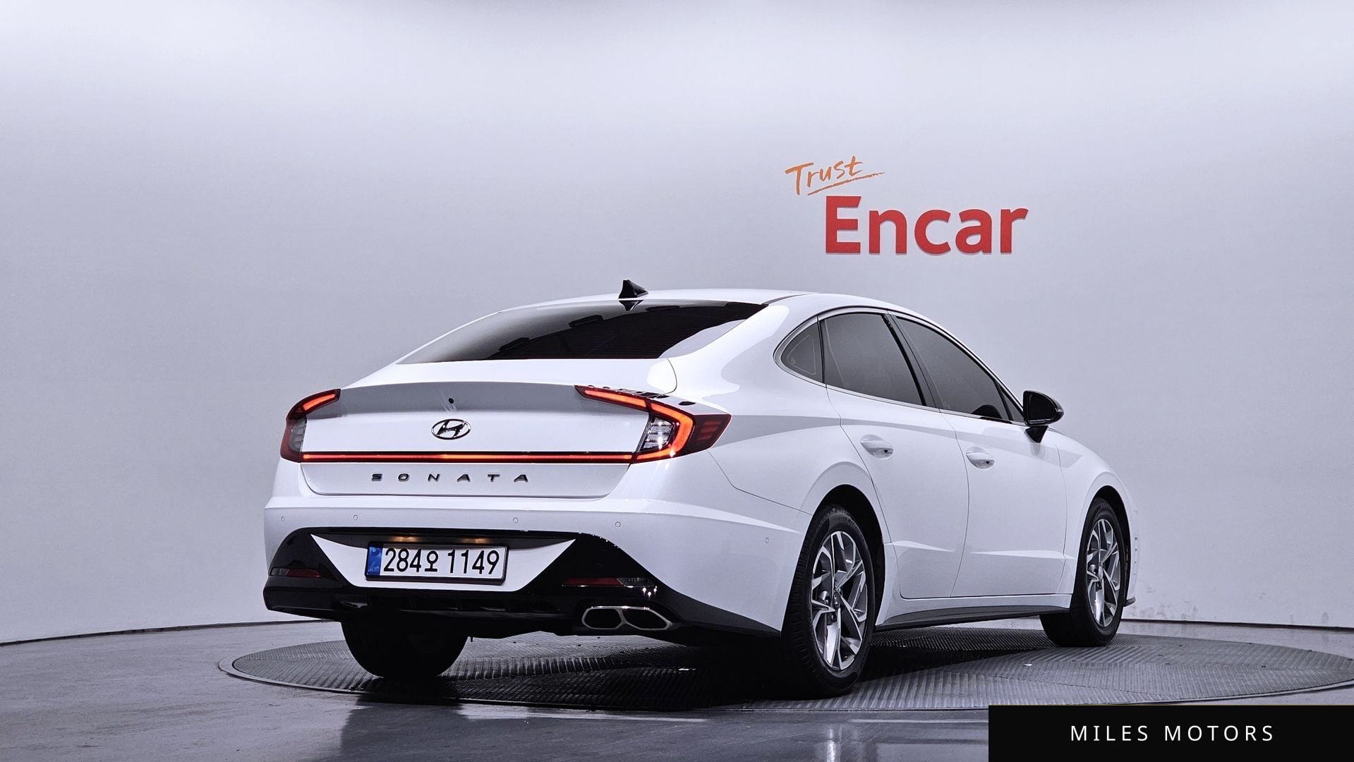 Hyundai Sonata 2020 — фото 1 из 12