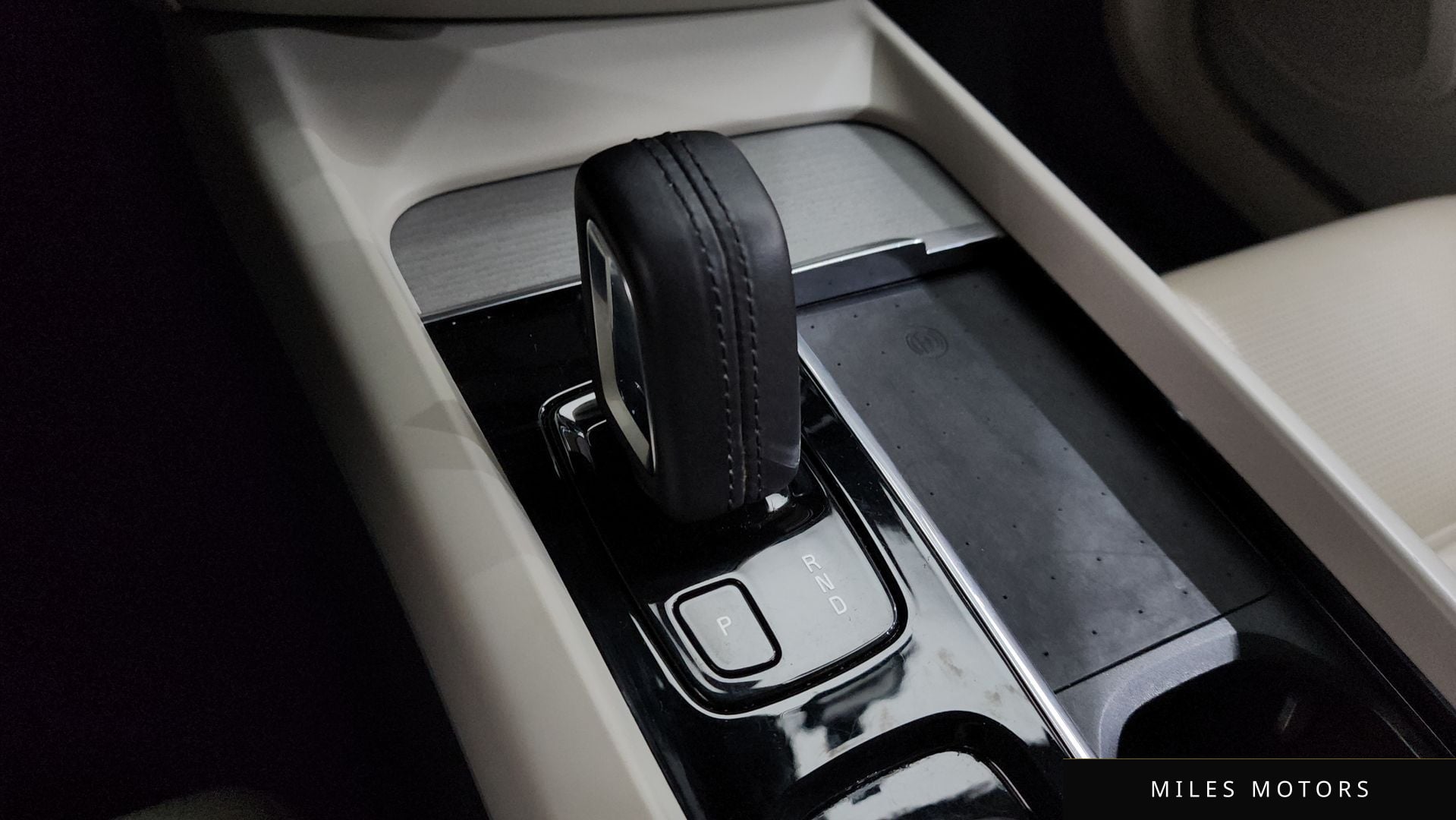 Volvo V60 2021 — миниатюра 12