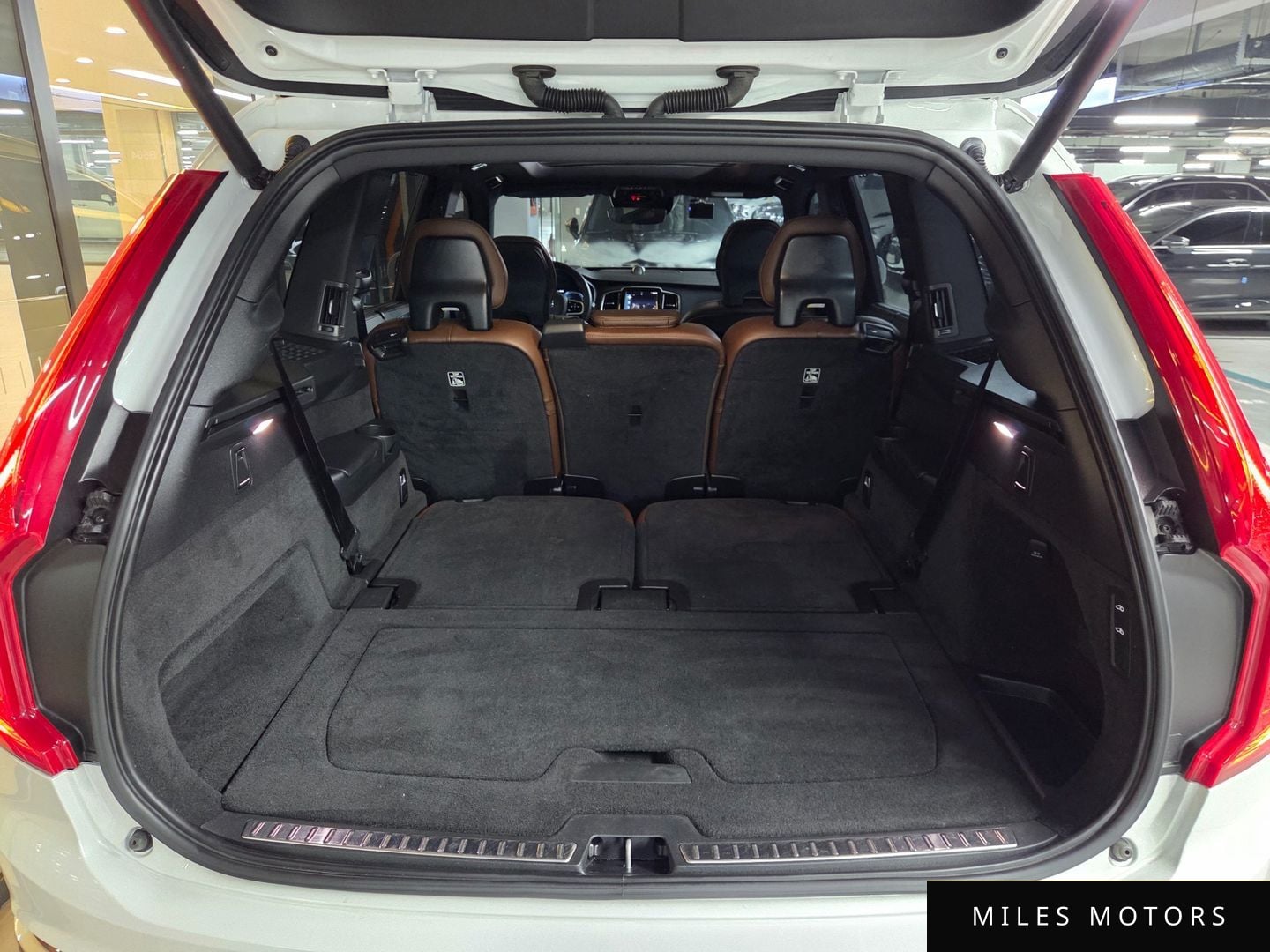 Volvo XC90 2022 — миниатюра 6