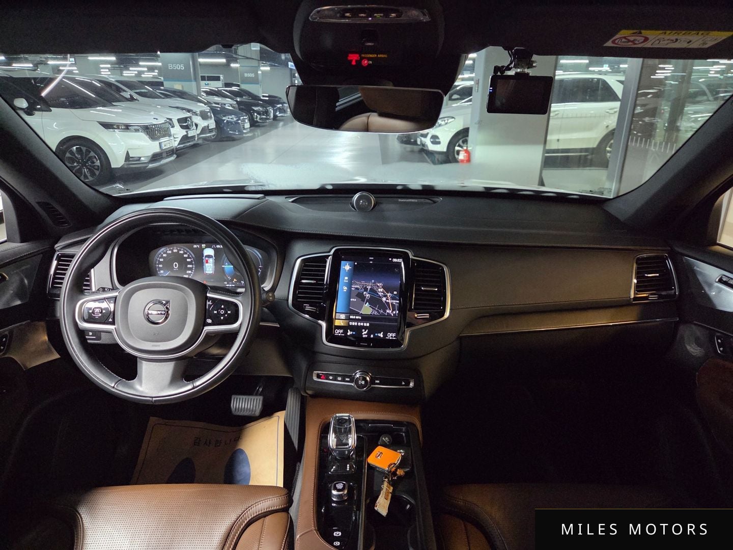 Volvo XC90 2022 — миниатюра 8