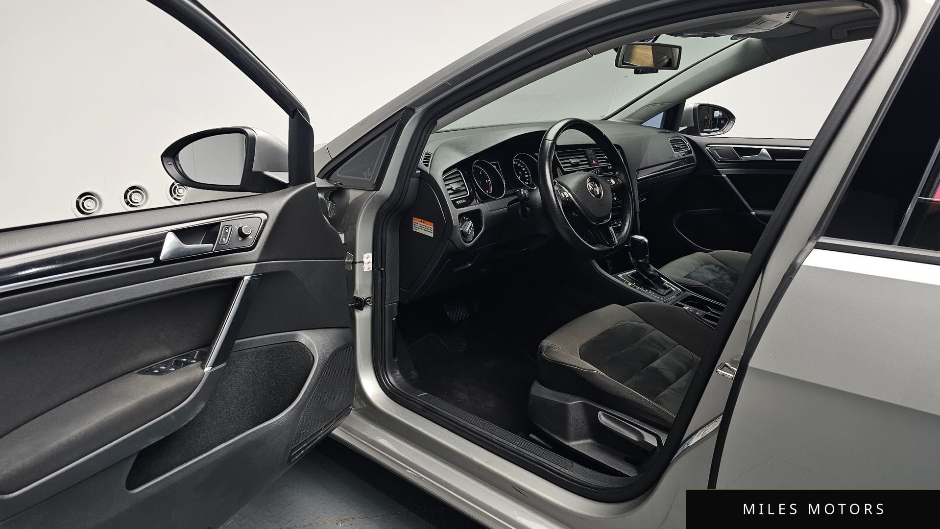 Volkswagen Golf 2015 — миниатюра 10